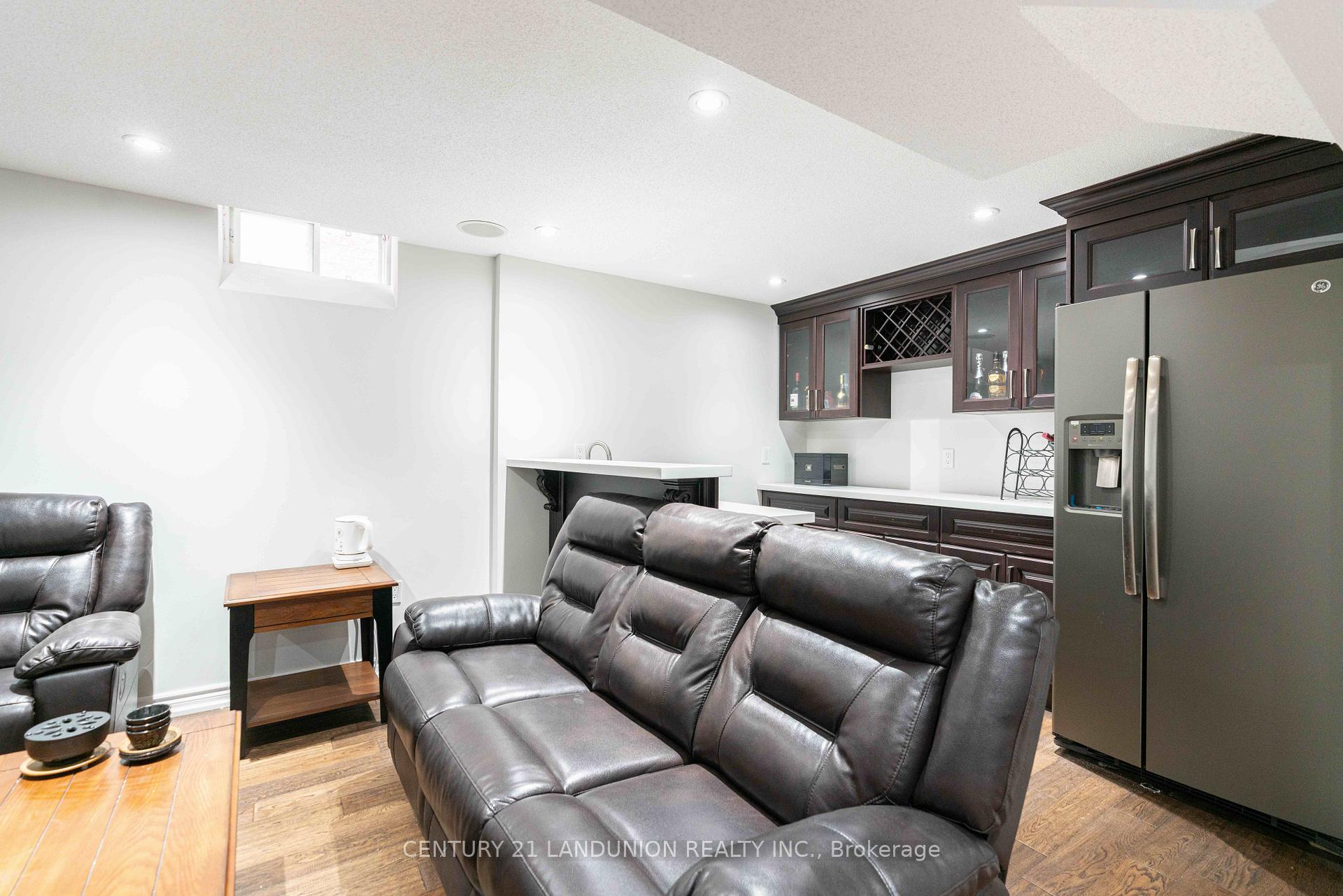 Photo 37 of 58 Stricker Avenue, Markham, Wismer — HOMEH