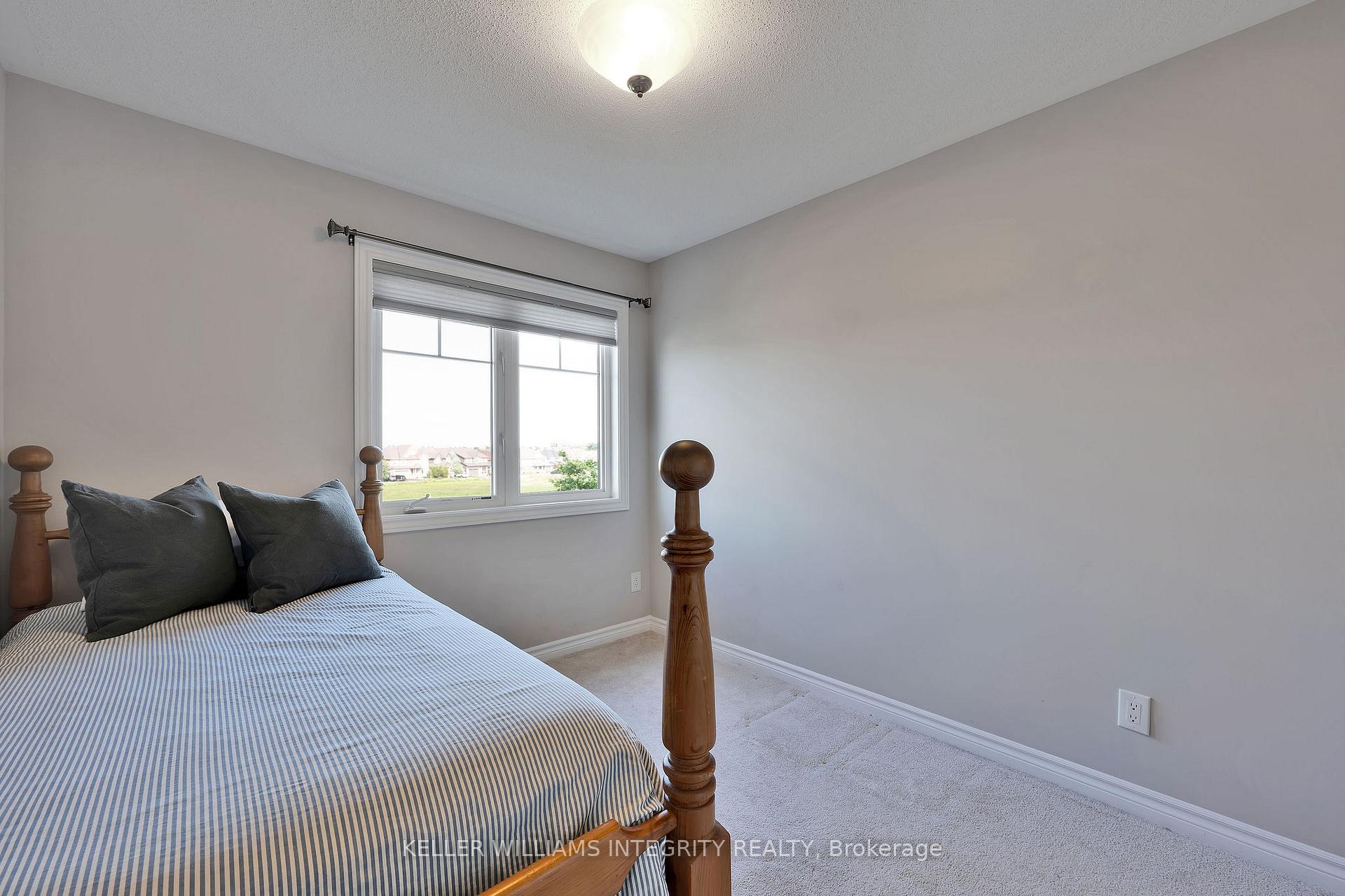 Photo 15 of 332 Astelia Crescent, Ottawa, Stittsville (North) — HOMEH
