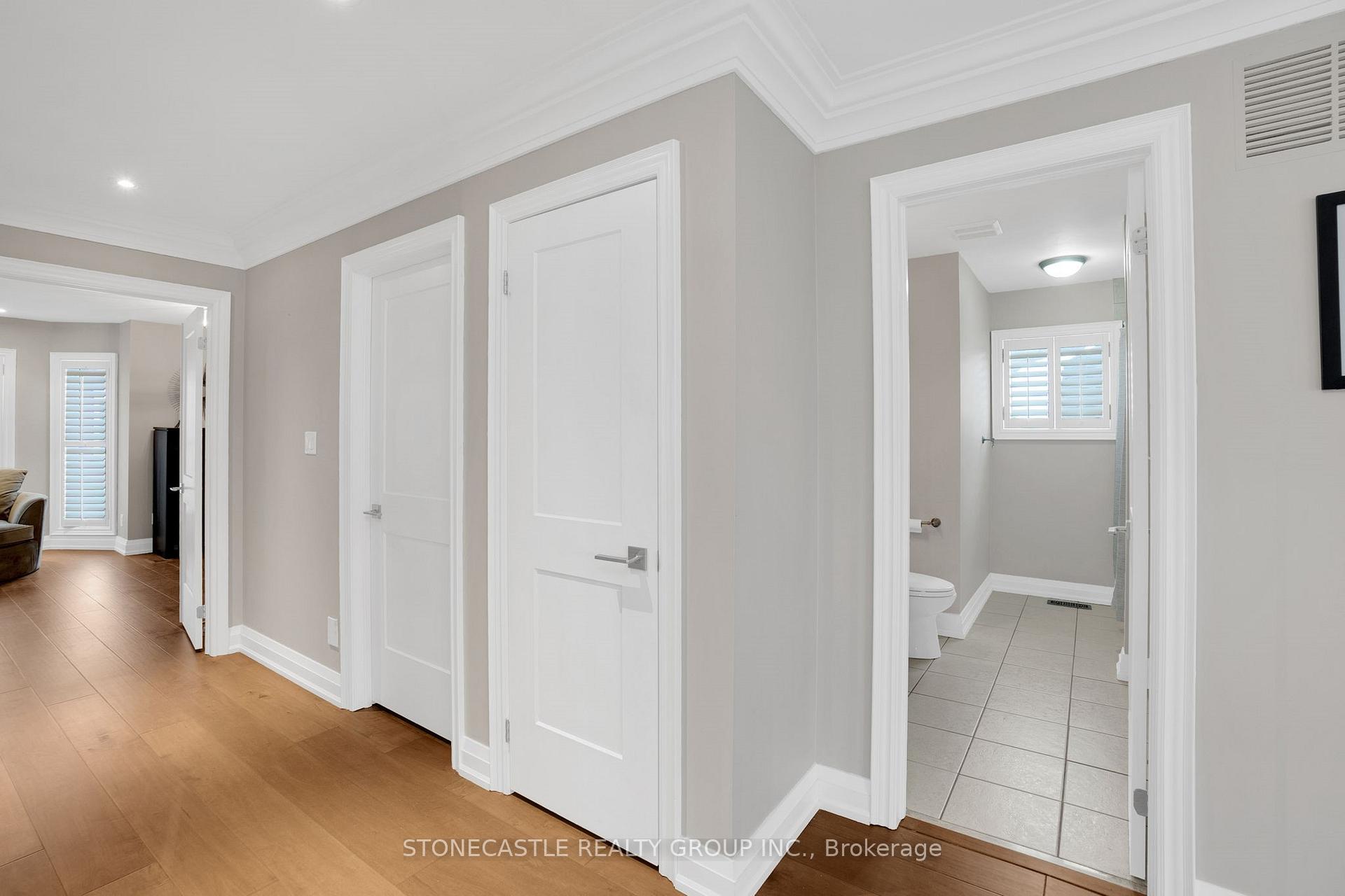 Photo 14 of 113 Rota Crescent, Vaughan, Sonoma Heights — HOMEH