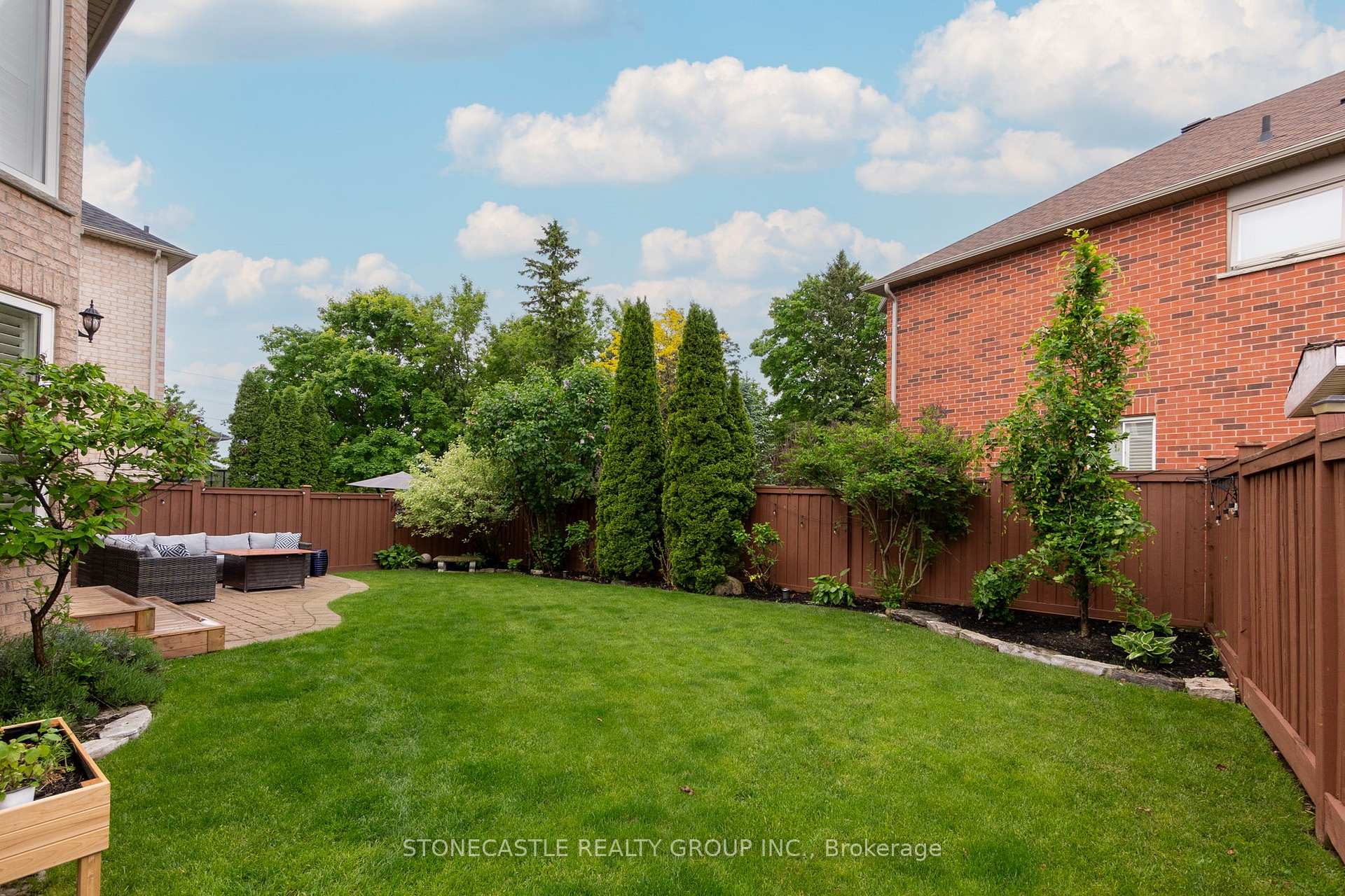 Photo 48 of 113 Rota Crescent, Vaughan, Sonoma Heights — HOMEH