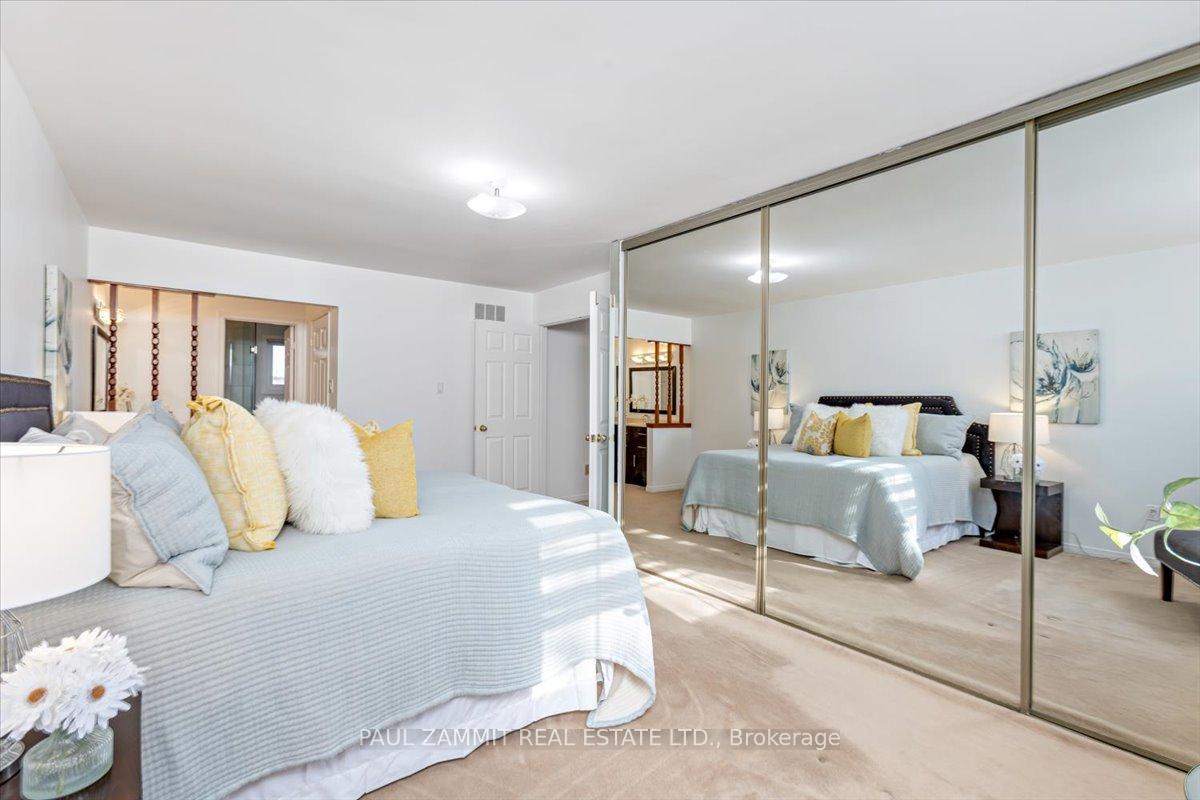 Photo 15 of 16 Parklawn Crescent, Markham, Thornlea — HOMEH
