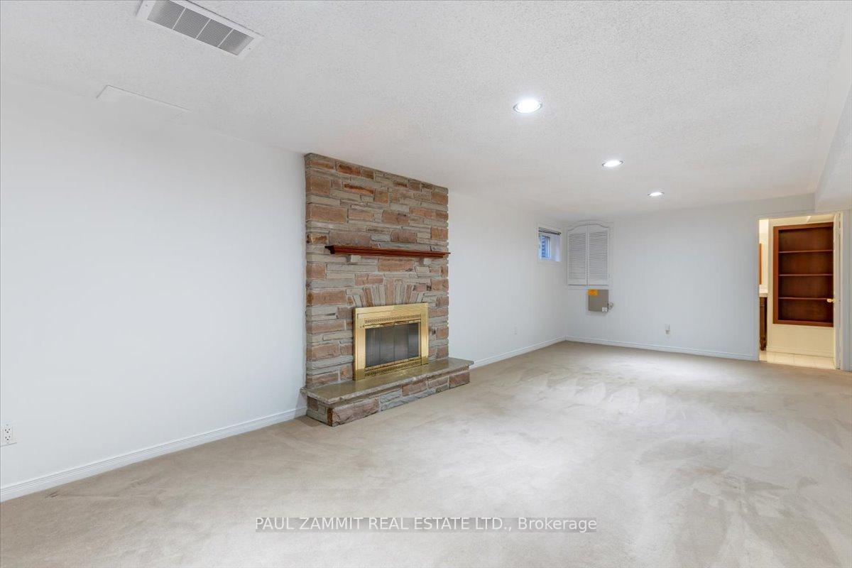 Photo 19 of 16 Parklawn Crescent, Markham, Thornlea — HOMEH