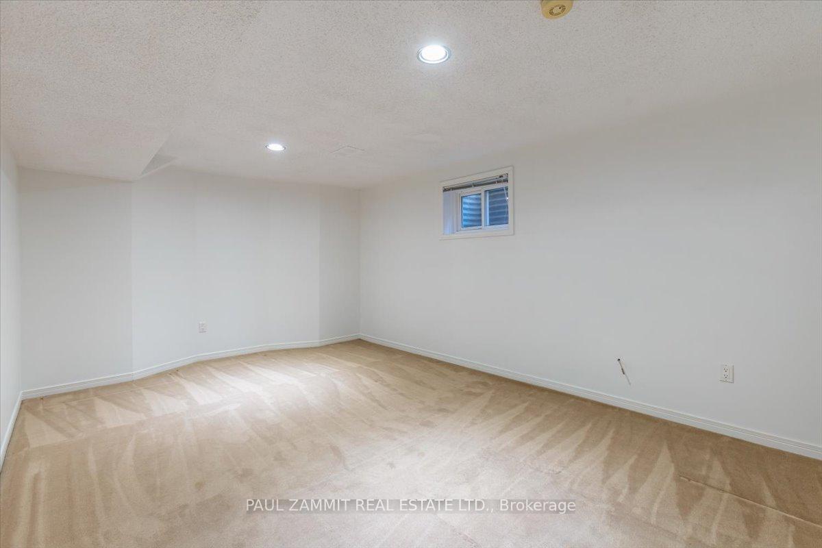 Photo 33 of 16 Parklawn Crescent, Markham, Thornlea — HOMEH