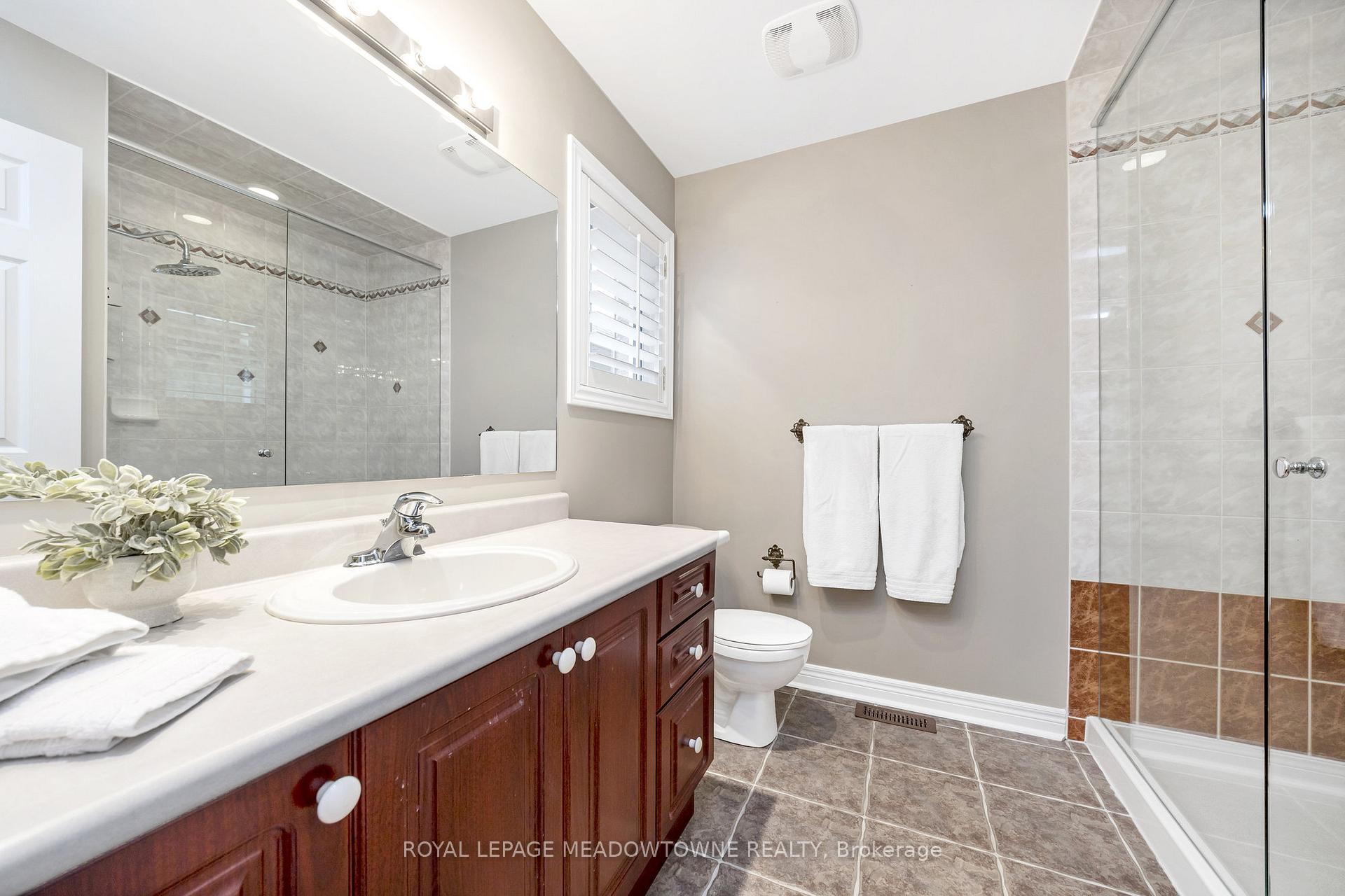 Photo 15 of 241 Ledwith Drive, Milton, Timberlea — HOMEH