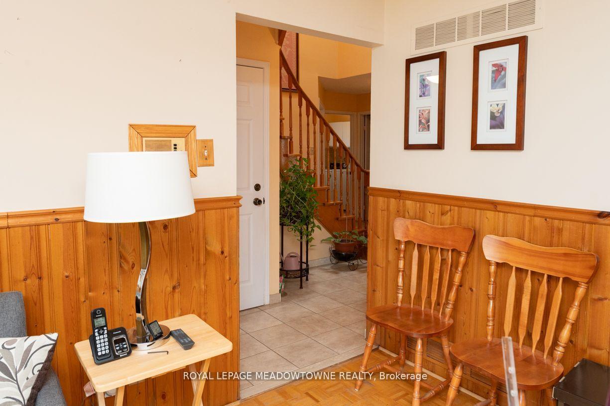 Photo 12 of 136 Harvest Moon Drive, Markham, Milliken Mills West — HOMEH