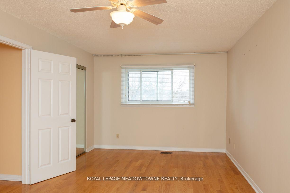 Photo 20 of 136 Harvest Moon Drive, Markham, Milliken Mills West — HOMEH