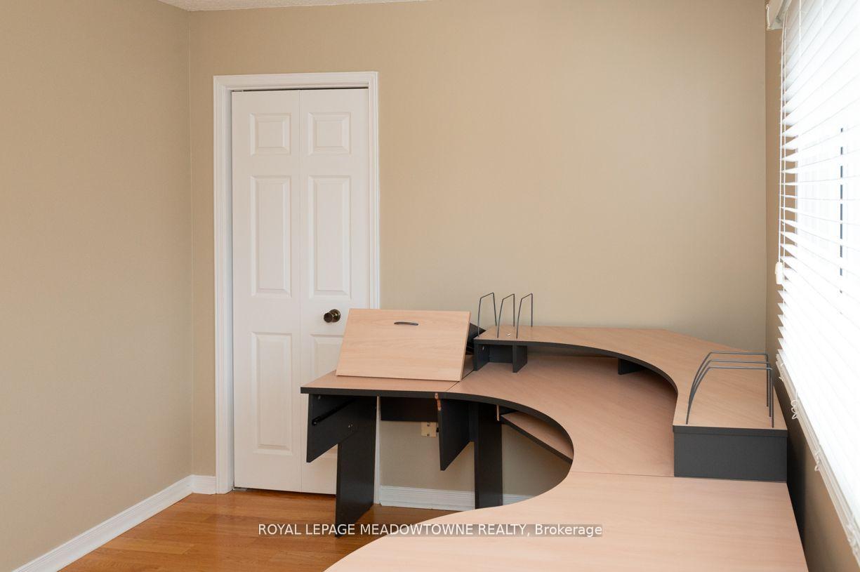 Photo 33 of 136 Harvest Moon Drive, Markham, Milliken Mills West — HOMEH