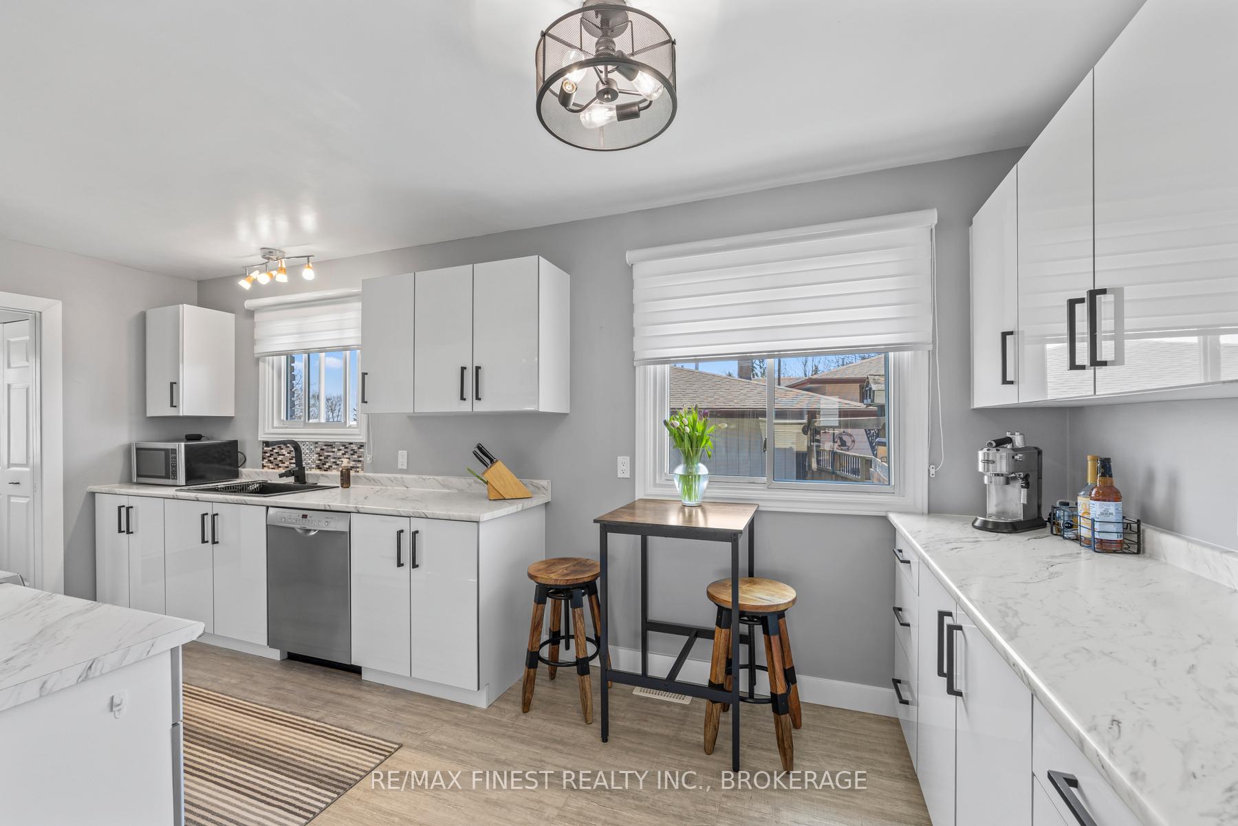 Photo 9 of 1039 Hudson Drive, Kingston, South of Taylor-Kidd Blvd — HOMEH