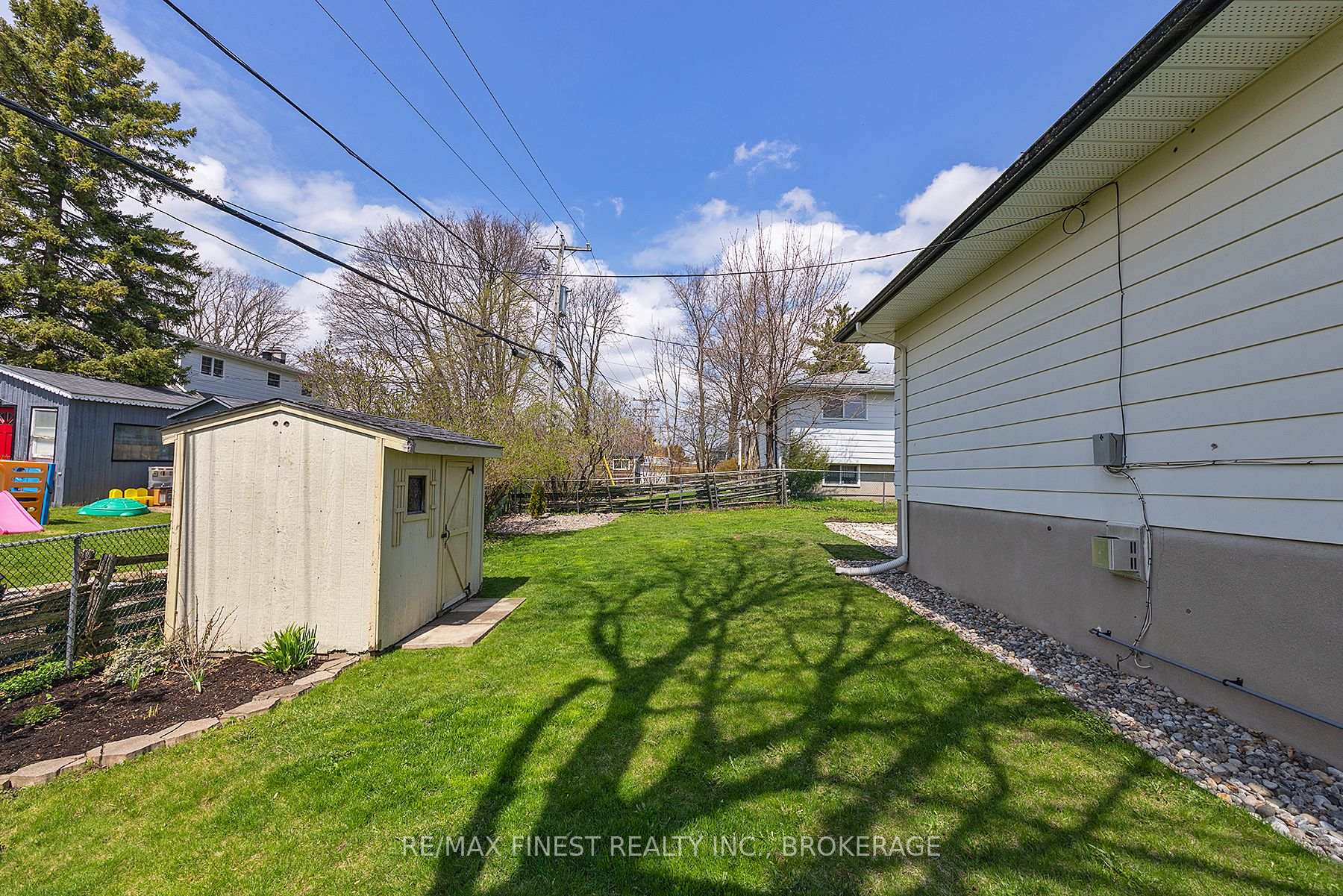 Photo 31 of 1039 Hudson Drive, Kingston, South of Taylor-Kidd Blvd — HOMEH