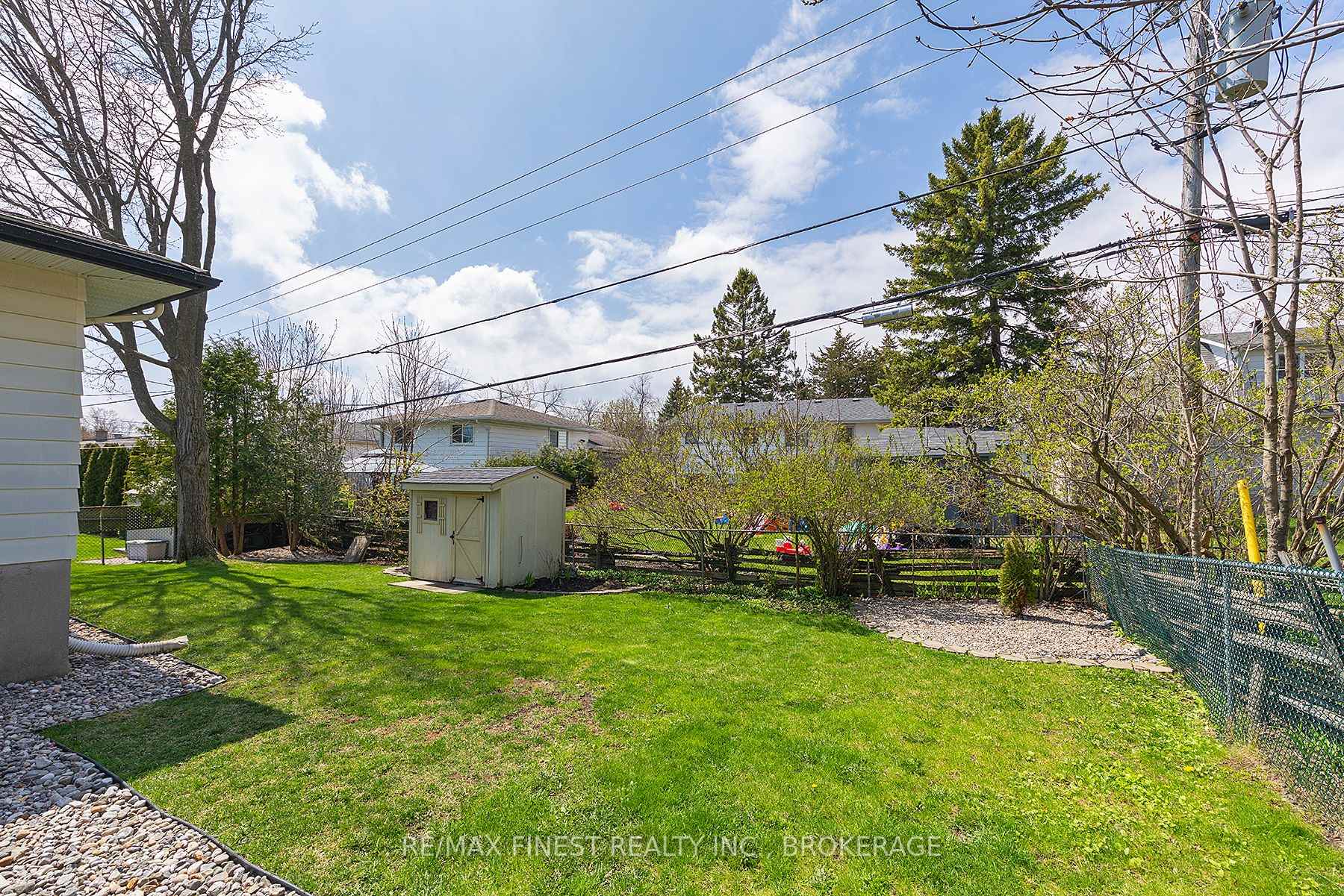 Photo 34 of 1039 Hudson Drive, Kingston, South of Taylor-Kidd Blvd — HOMEH