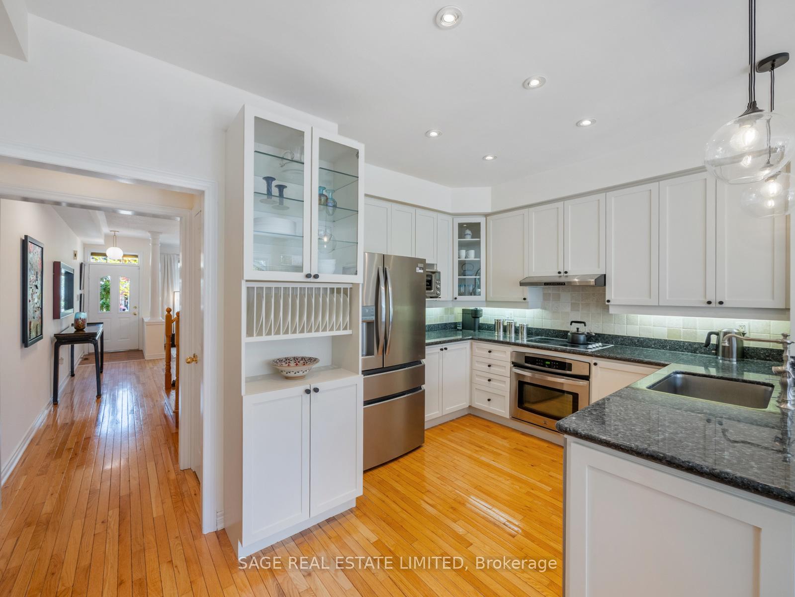 Photo 6 of 116 Boardwalk Drive, Toronto, The Beaches — HOMEH