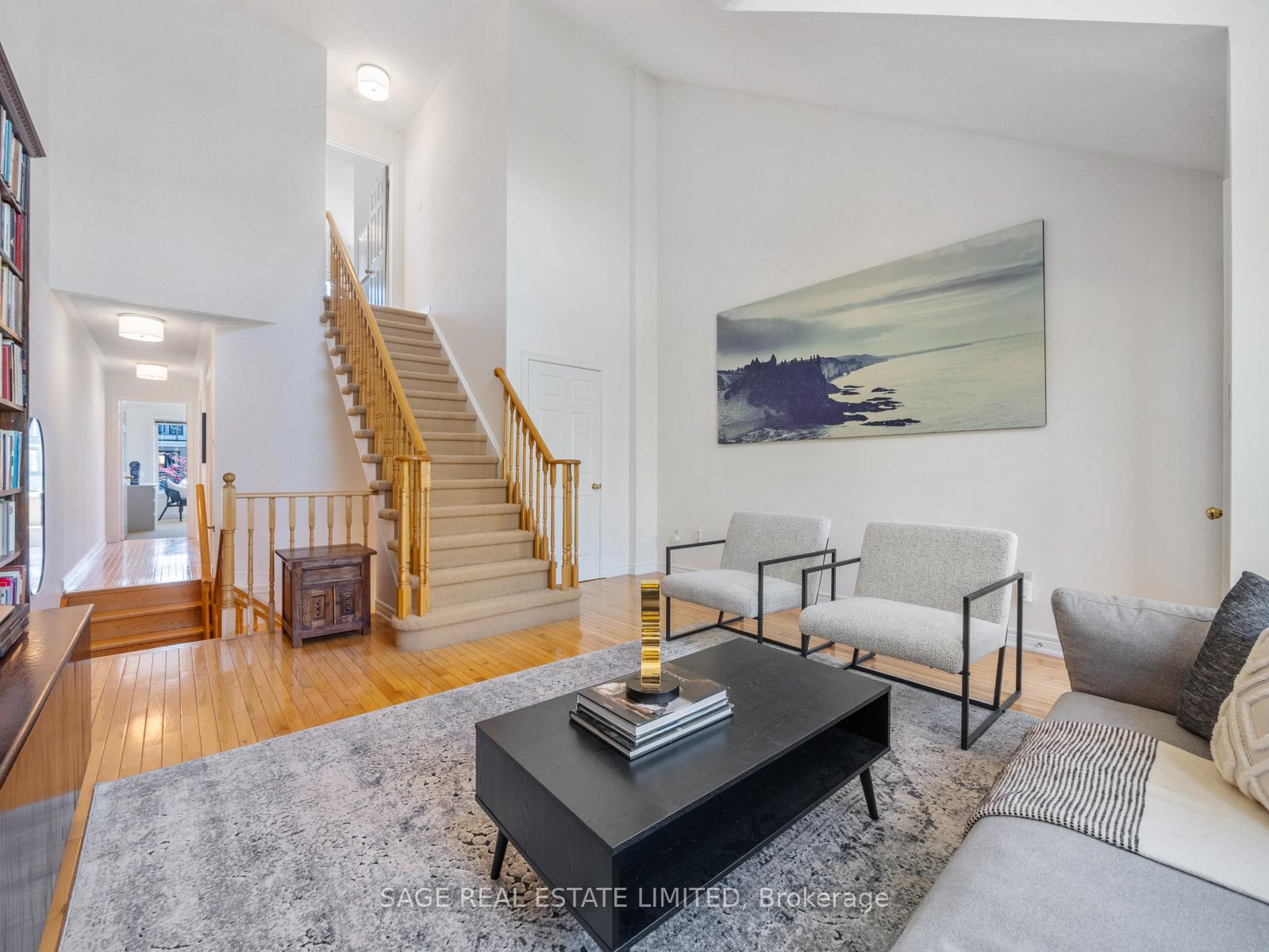 Photo 13 of 116 Boardwalk Drive, Toronto, The Beaches — HOMEH