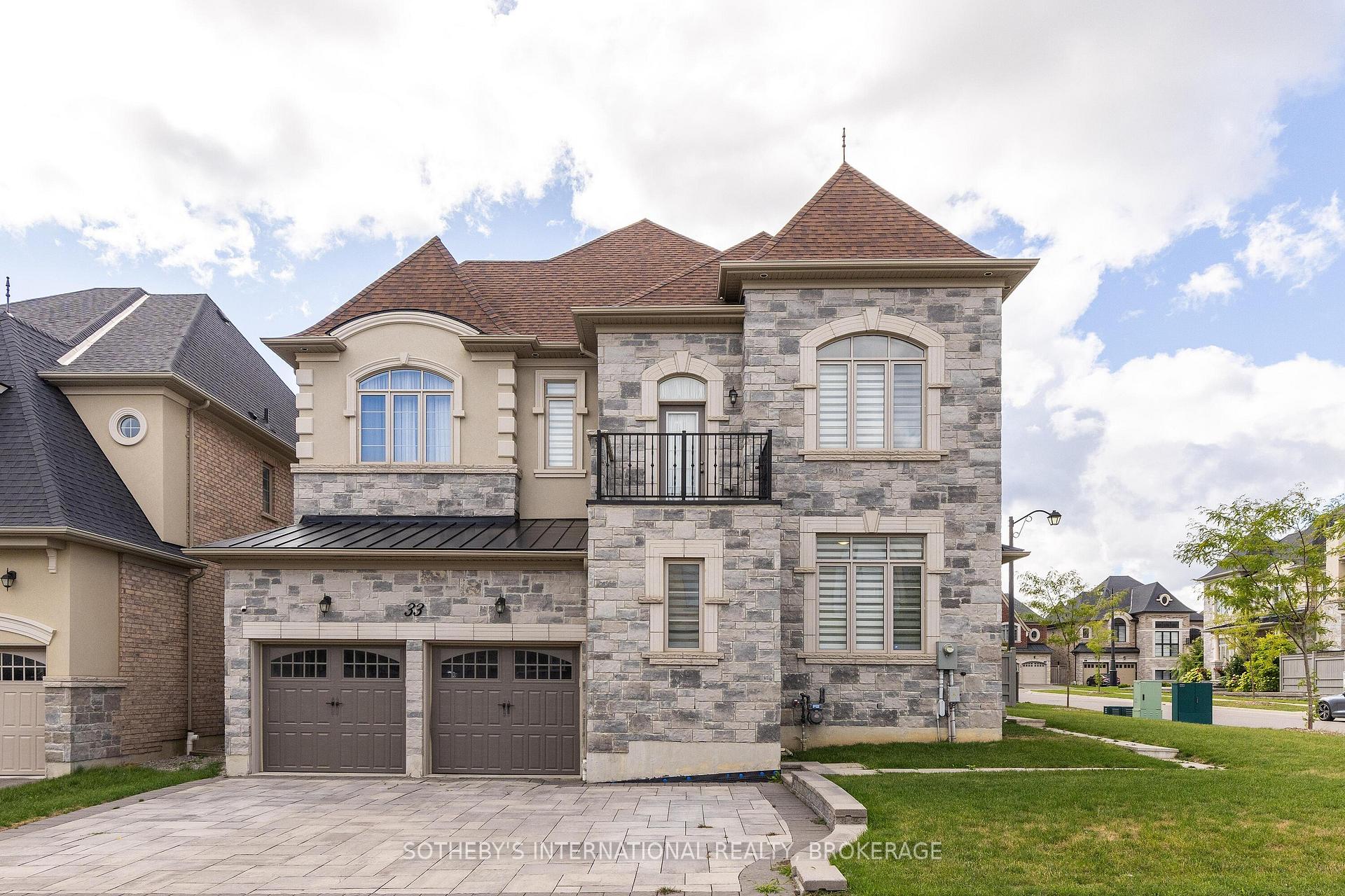 Photo 7 of 33 Conger Street, Vaughan, Maple — HOMEH