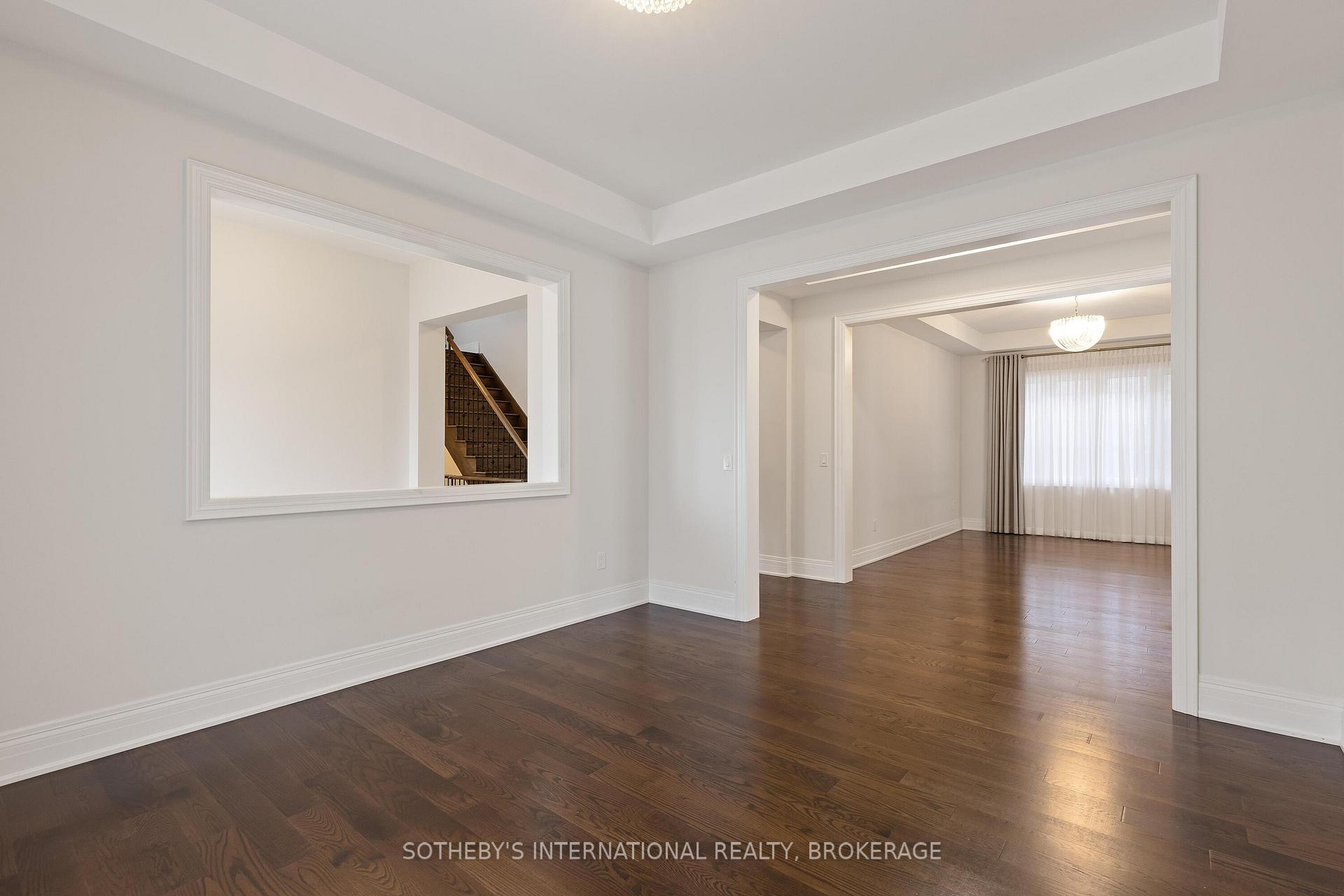 Photo 10 of 33 Conger Street, Vaughan, Maple — HOMEH