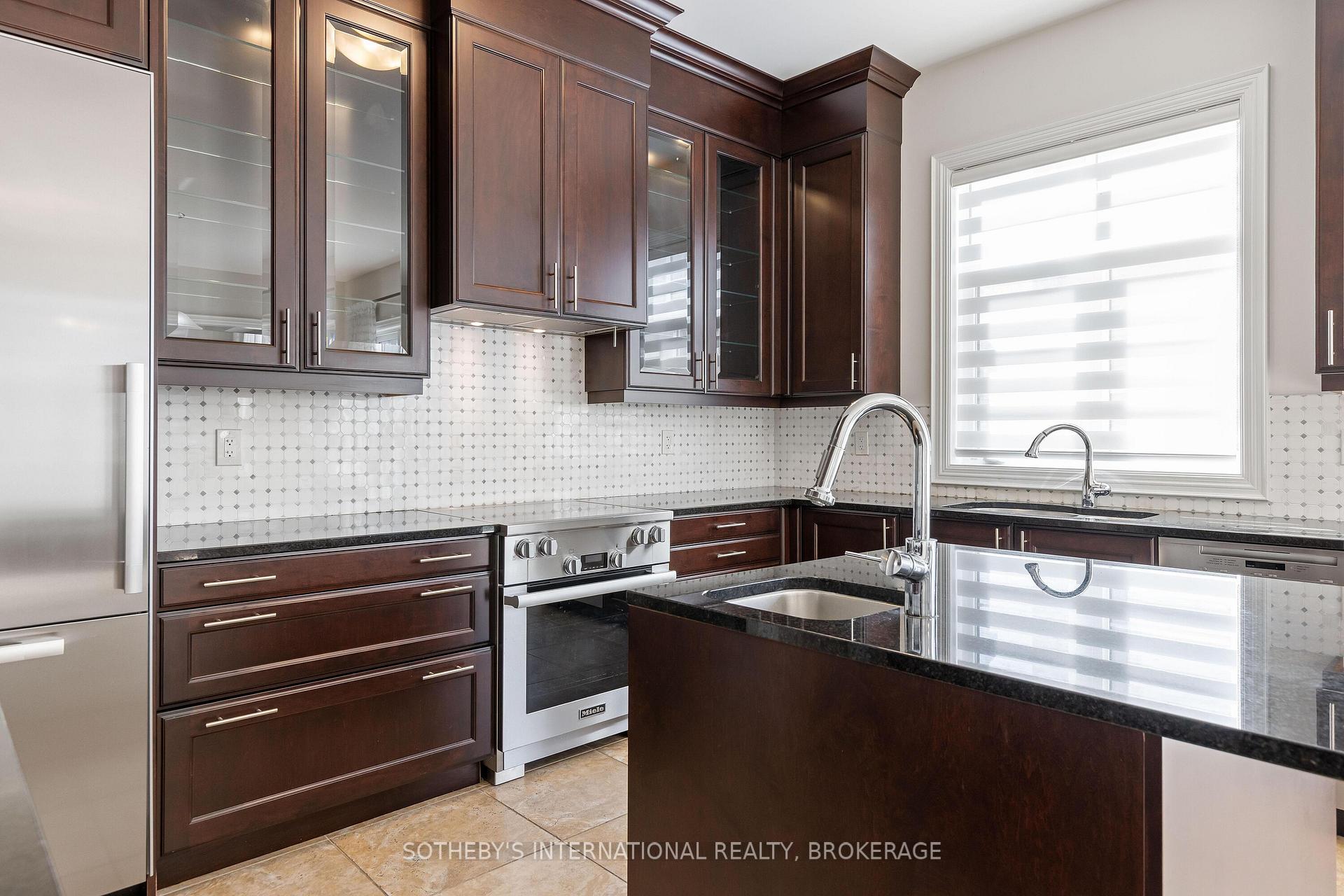 Photo 36 of 33 Conger Street, Vaughan, Maple — HOMEH
