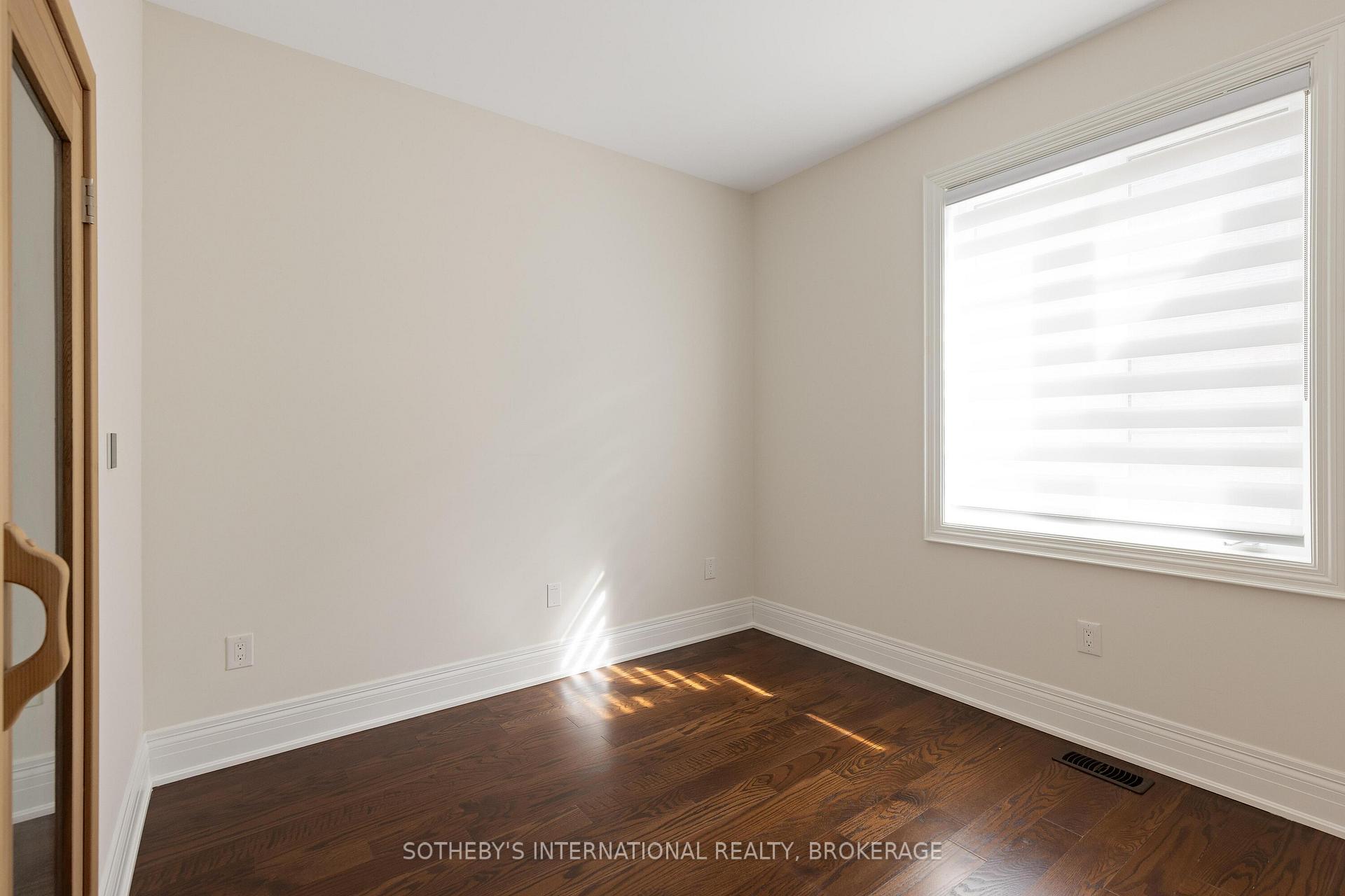 Photo 43 of 33 Conger Street, Vaughan, Maple — HOMEH