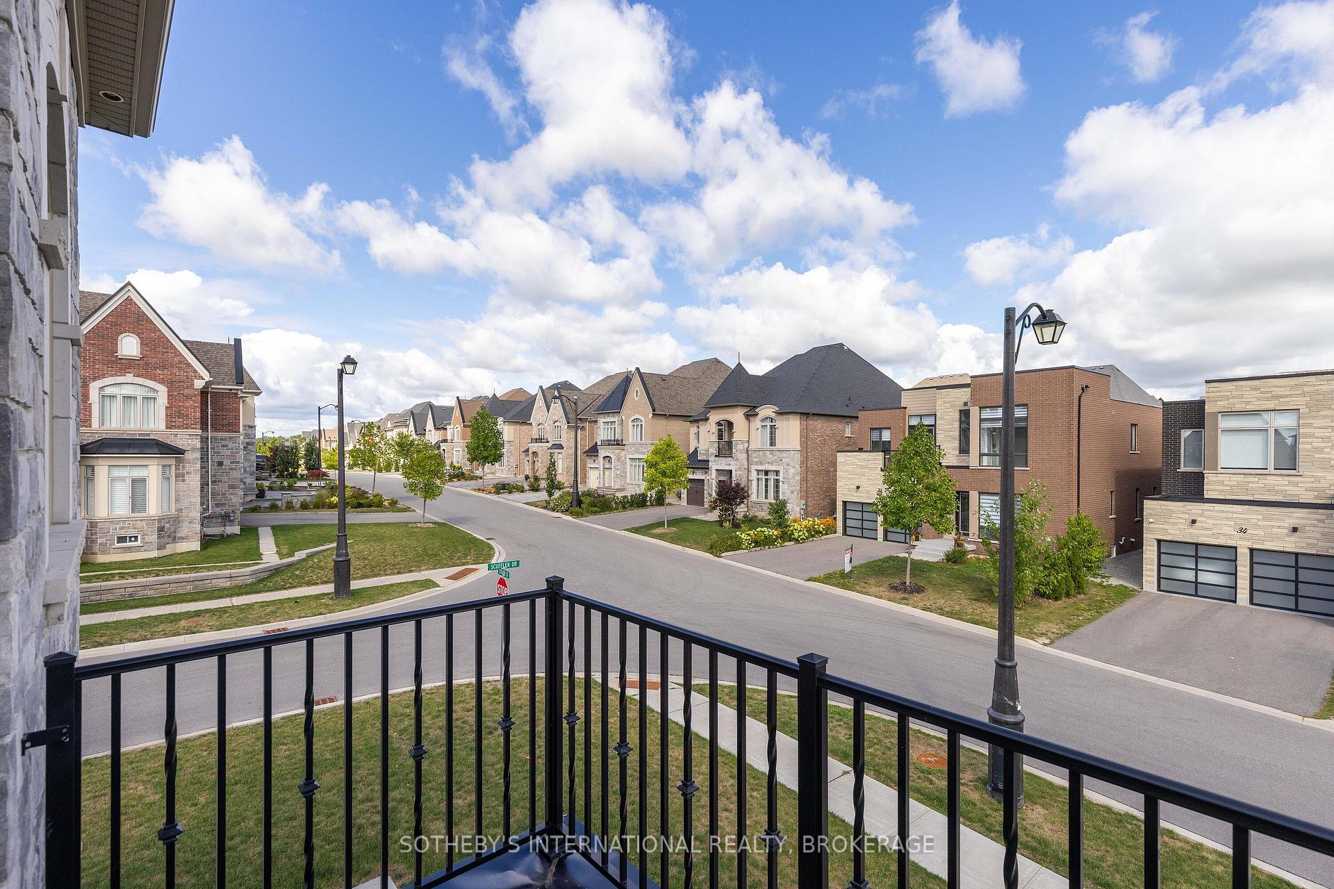 Photo 42 of 33 Conger Street, Vaughan, Maple — HOMEH