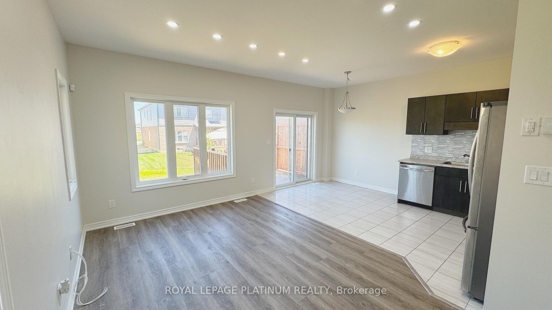 Photo 10 of 32 Sunflower Place, Welland, West Welland — HOMEH