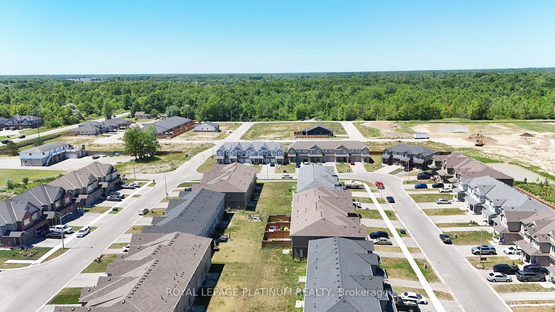 Photo 38 of 32 Sunflower Place, Welland, West Welland — HOMEH