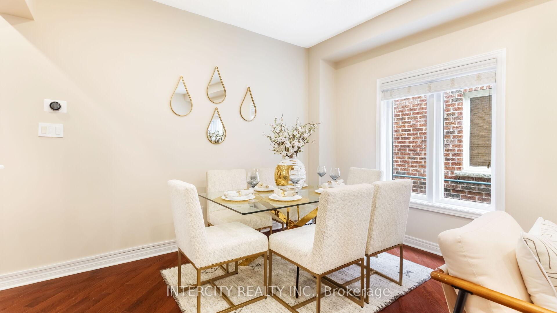 Photo 17 of 16 Venice Gate Drive, Vaughan, Vellore Village — HOMEH