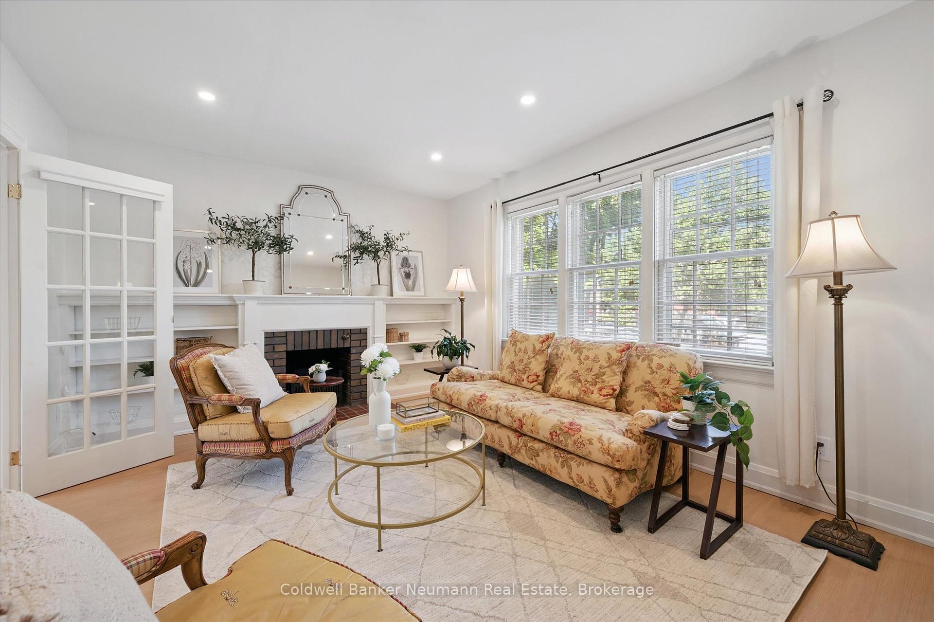 Photo 15 of 230 Dublin Street N, Guelph, Downtown — HOMEH