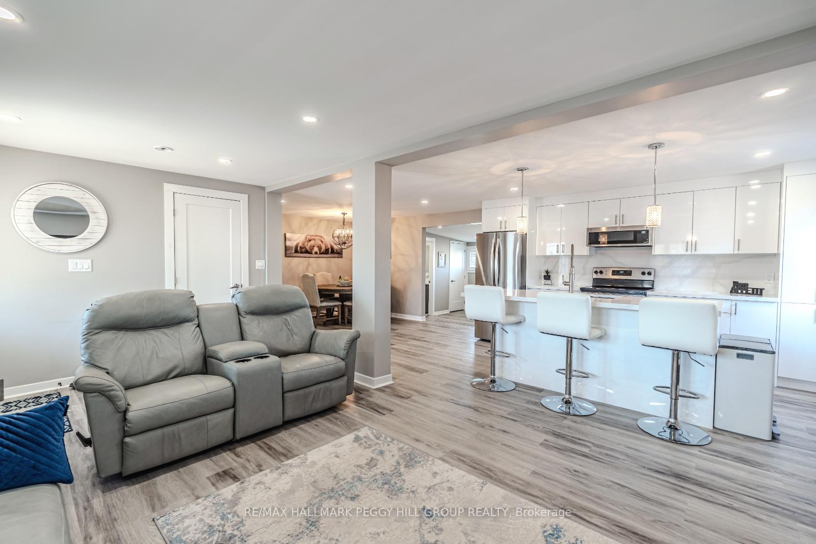 Photo 7 of 10 Nettles Cove, Innisfil, Rural Innisfil — HOMEH