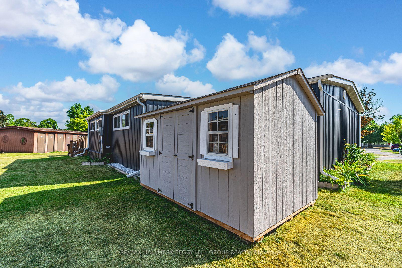 Photo 8 of 10 Nettles Cove, Innisfil, Rural Innisfil — HOMEH