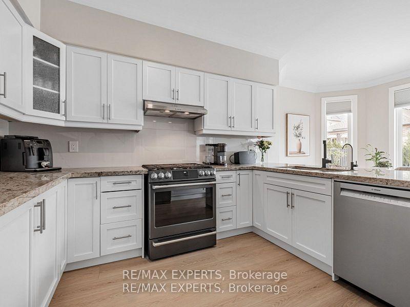 Photo 15 of 267 Sunset Ridge, Vaughan, Sonoma Heights — HOMEH