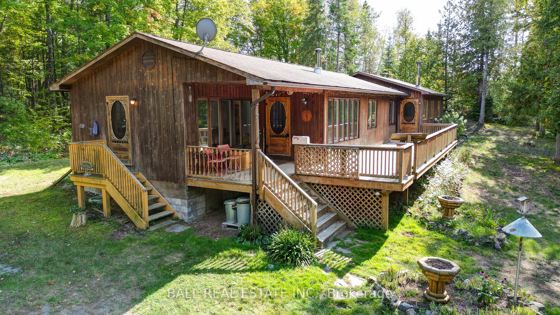 Photo 2 of 226 Peter Lane, Wollaston — HOMEH