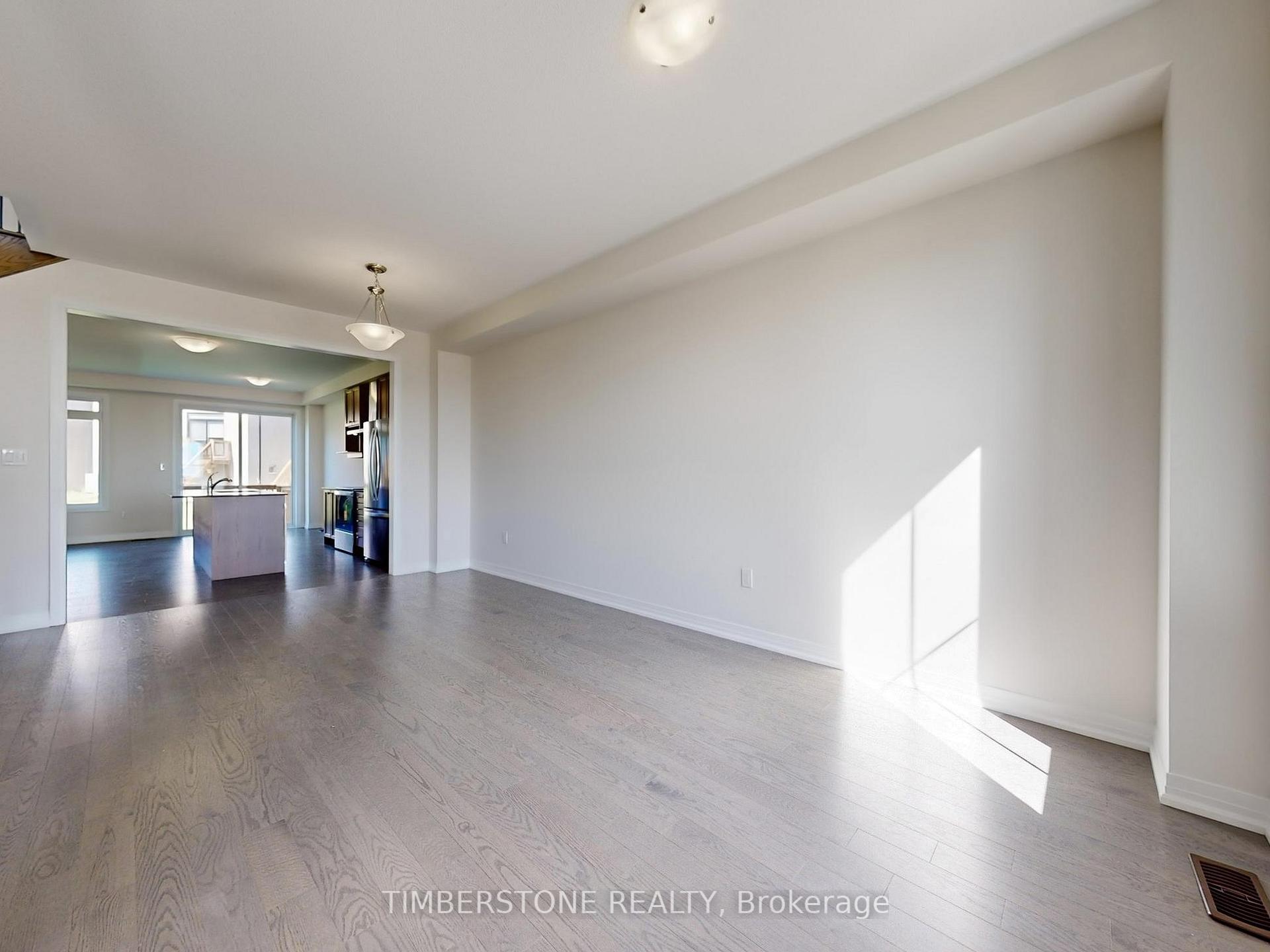 Photo 4 of 1026 Valhalla Terrace, Pickering, Rural Pickering — HOMEH