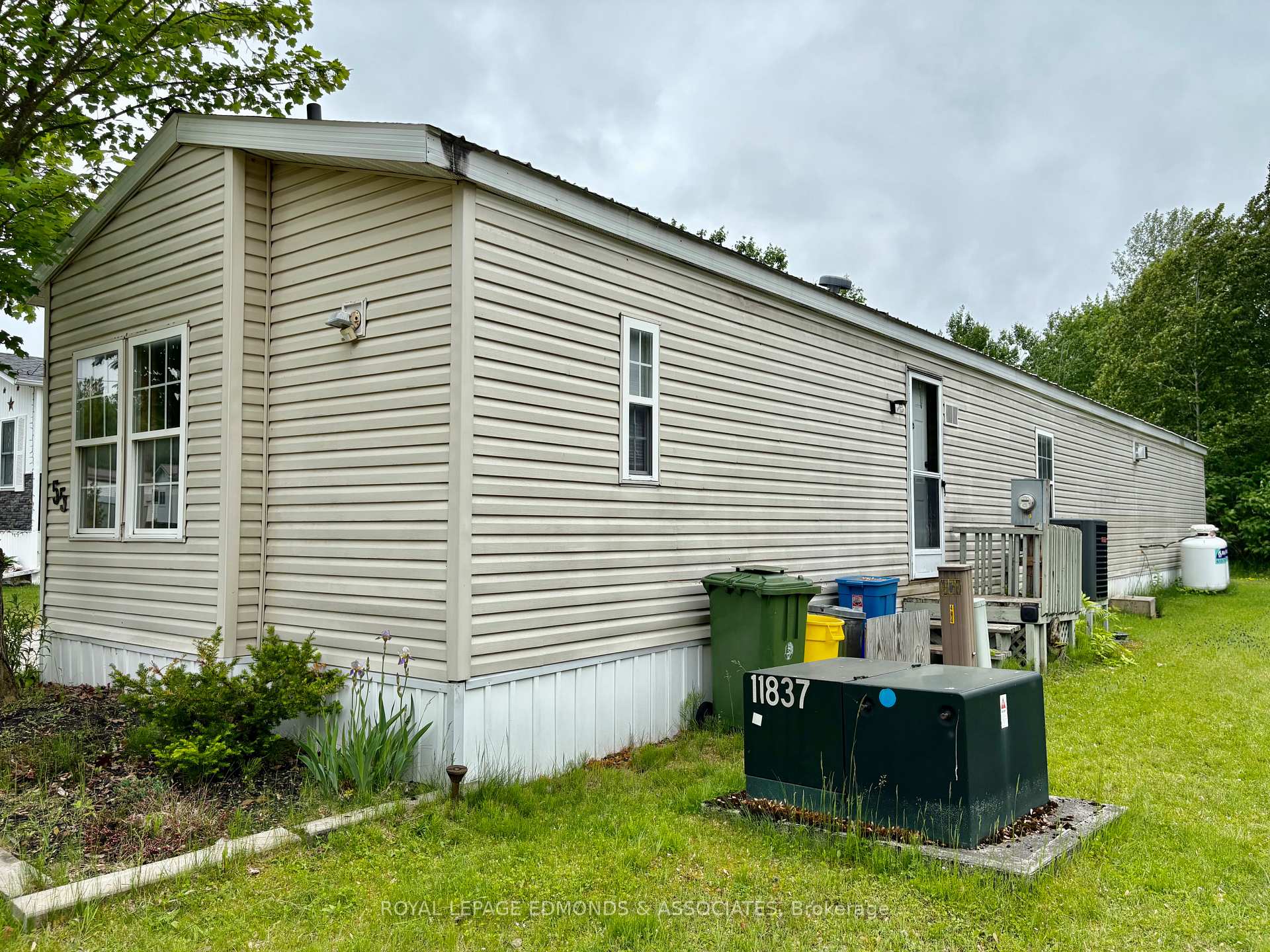 Photo 22 of 55 Pinehurst Estates, Petawawa — HOMEH
