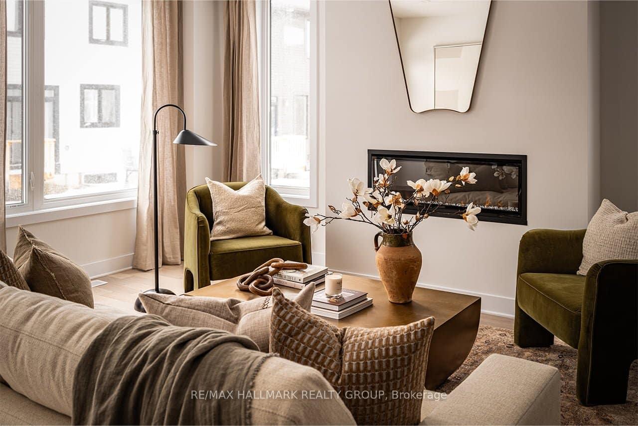 Photo 4 of 616 Persimmon Way, Ottawa, Chapel Hill South - Orleans Village — HOMEH