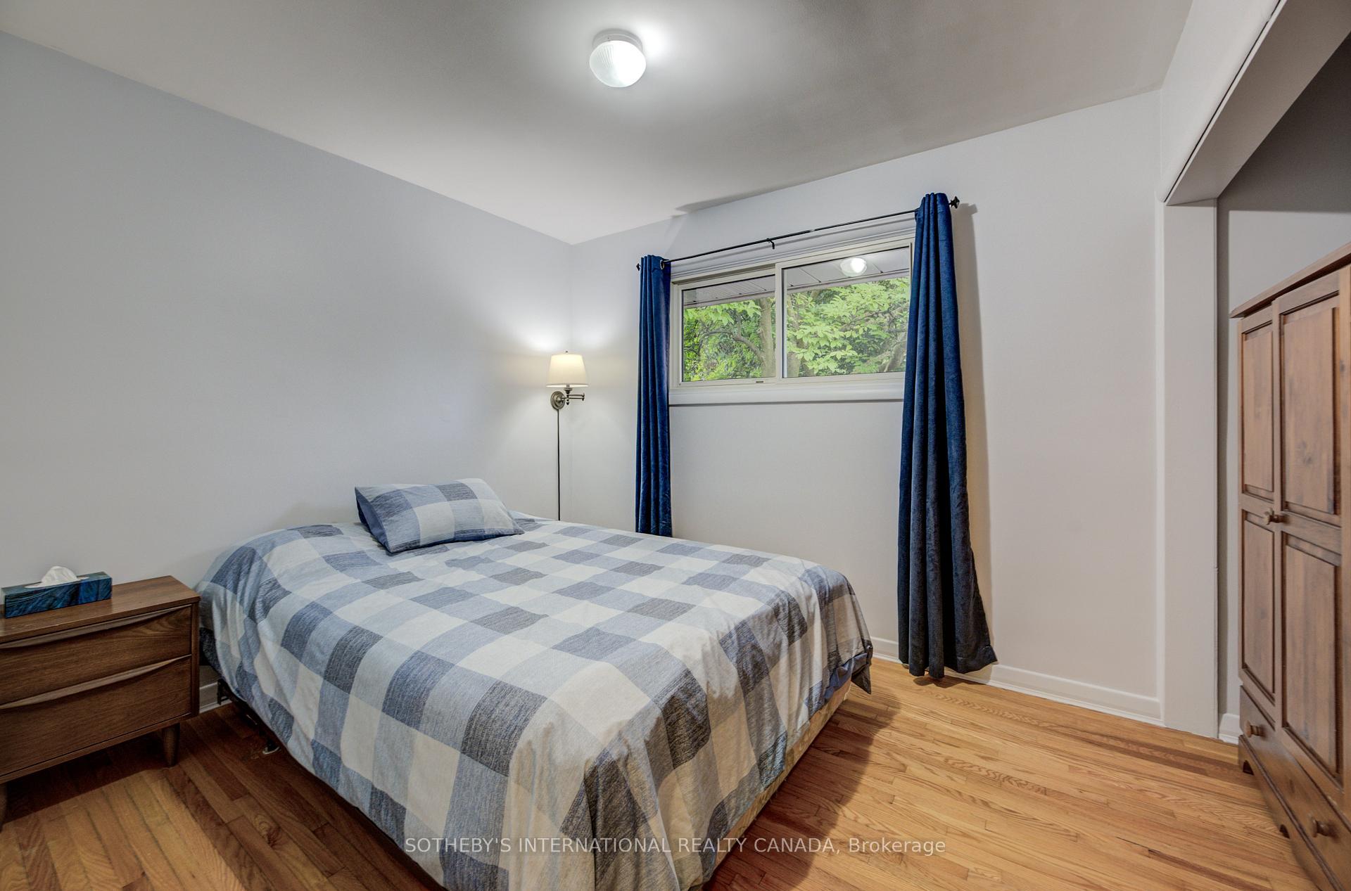 Photo 13 of 51 Ottawa Crescent W, Guelph, St. George's — HOMEH