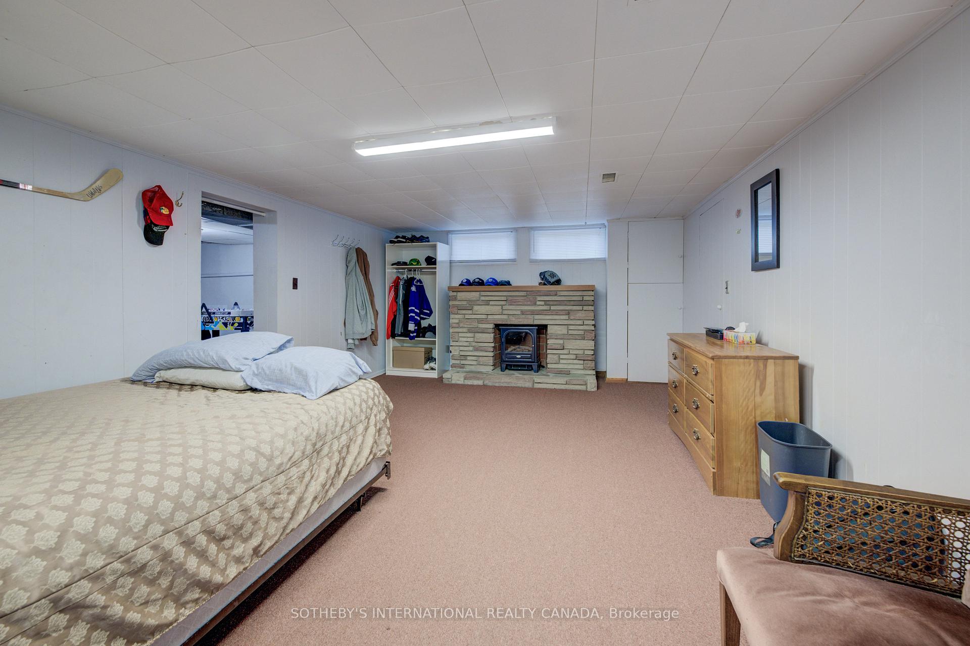 Photo 36 of 51 Ottawa Crescent W, Guelph, St. George's — HOMEH