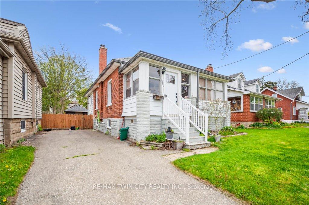 Photo 19 of 1355 Queenston Road, Cambridge — HOMEH