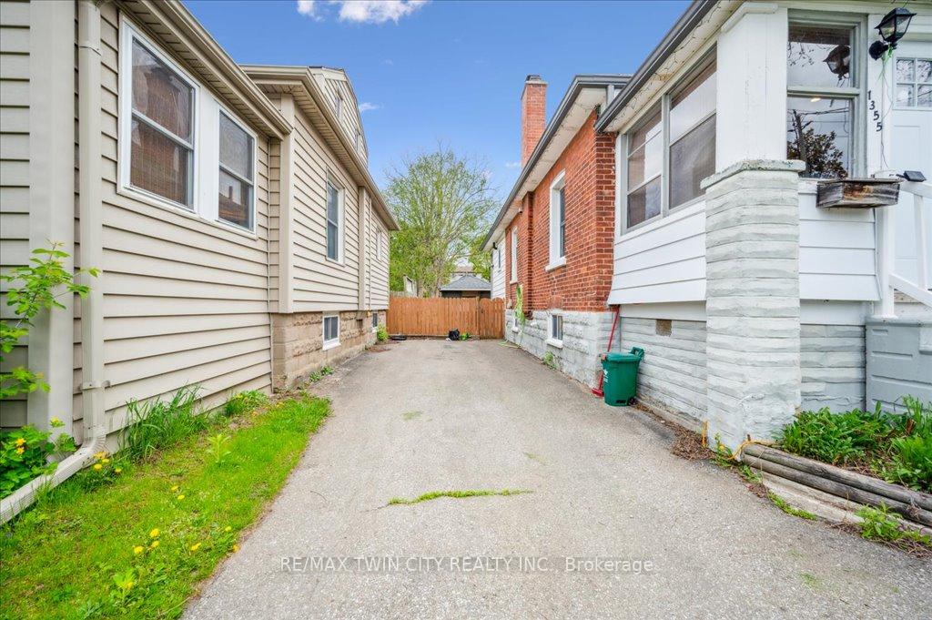 Photo 16 of 1355 Queenston Road, Cambridge — HOMEH