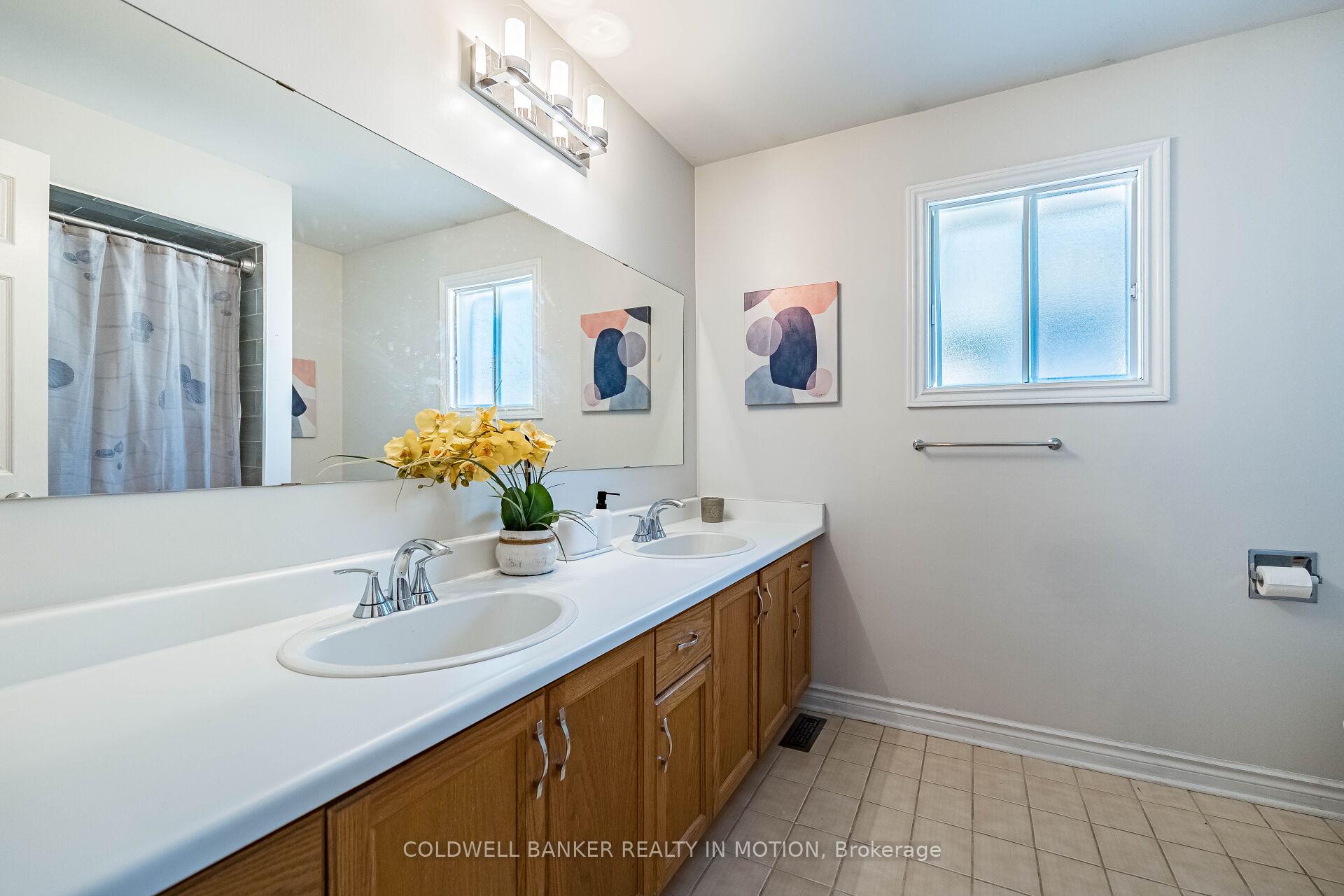 Photo 26 of 9 Buttonfield Road, Markham, Buttonville — HOMEH