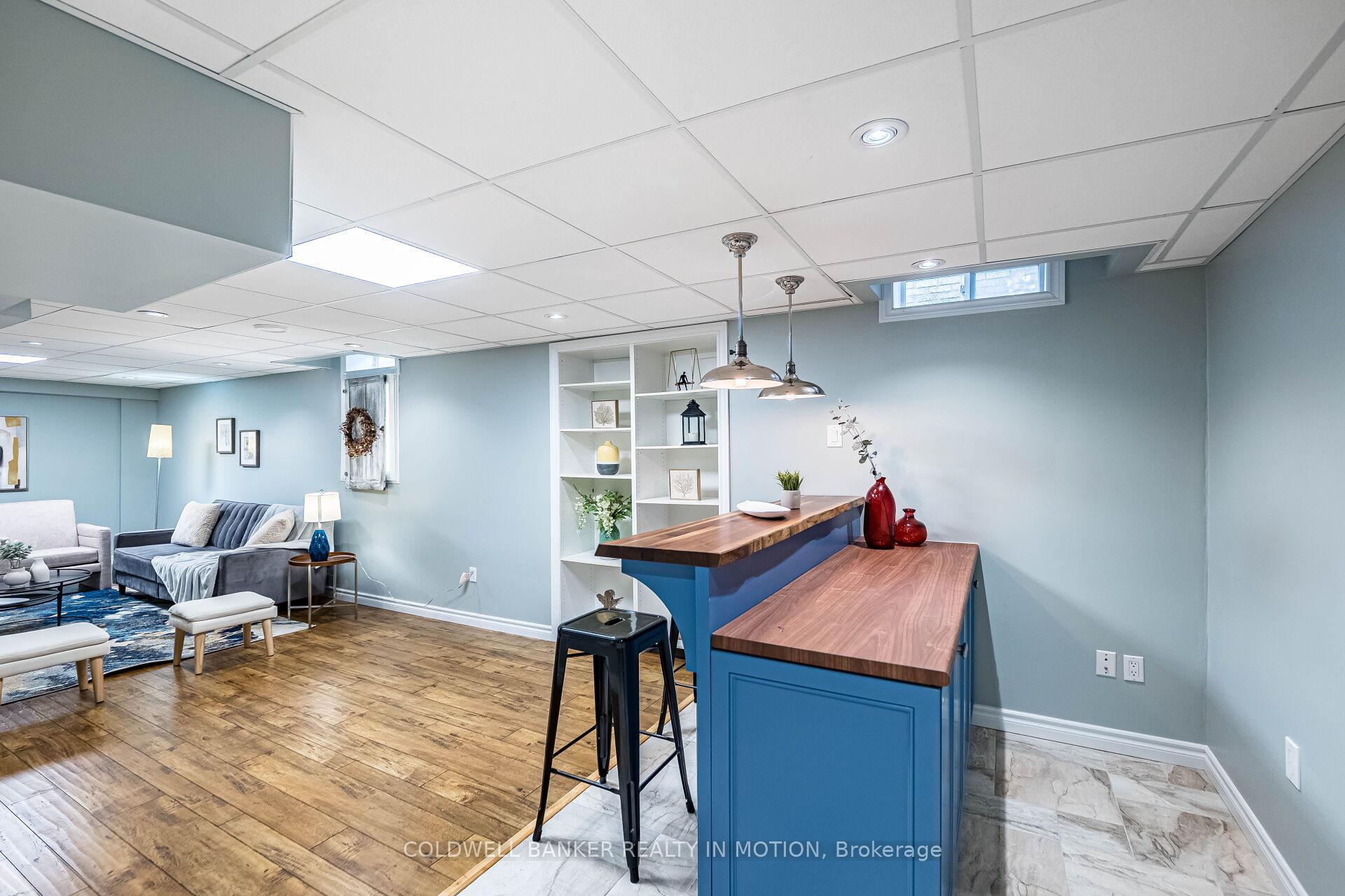 Photo 23 of 9 Buttonfield Road, Markham, Buttonville — HOMEH