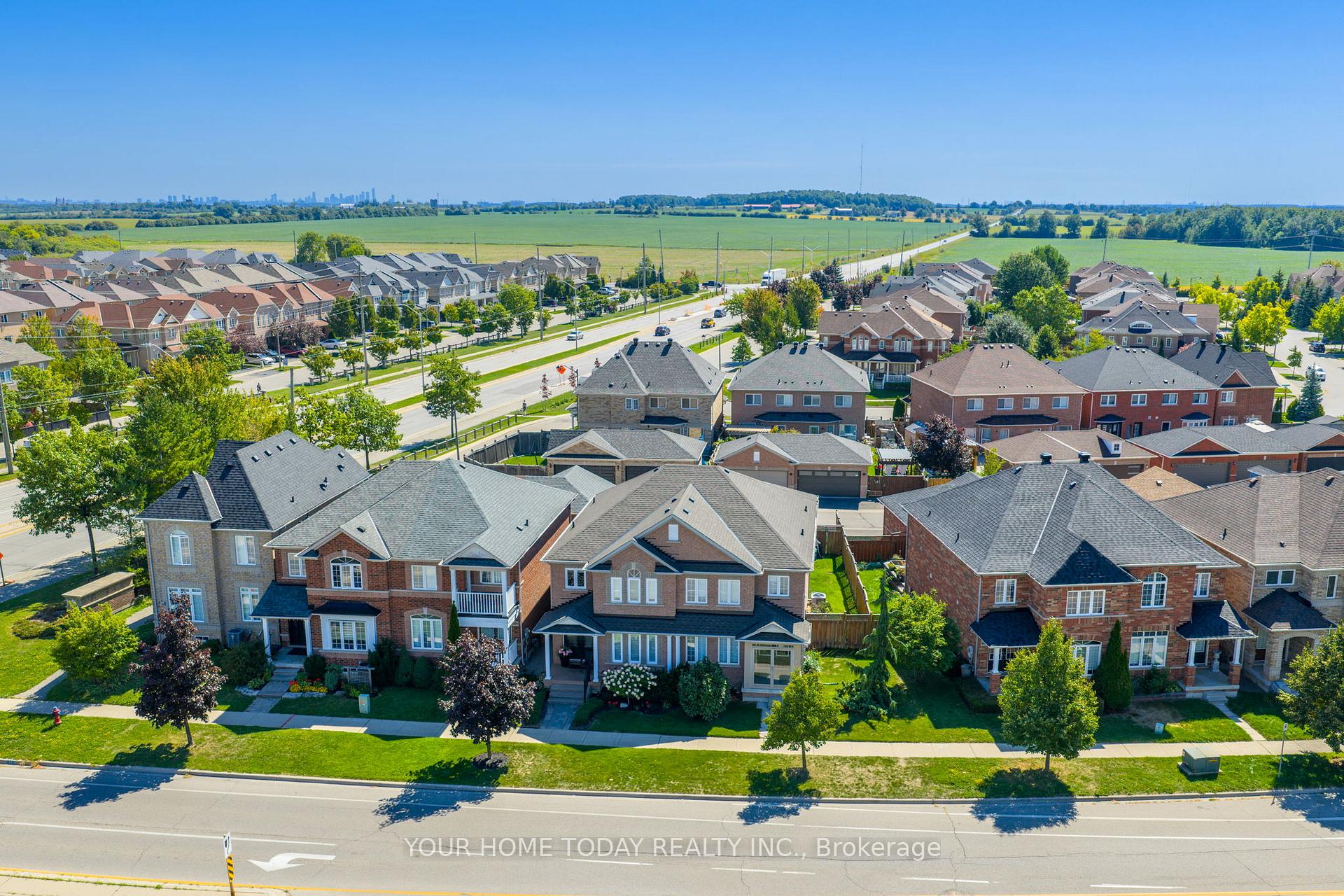 Photo 8 of 14492 Danby Road, Halton Hills, Georgetown — HOMEH