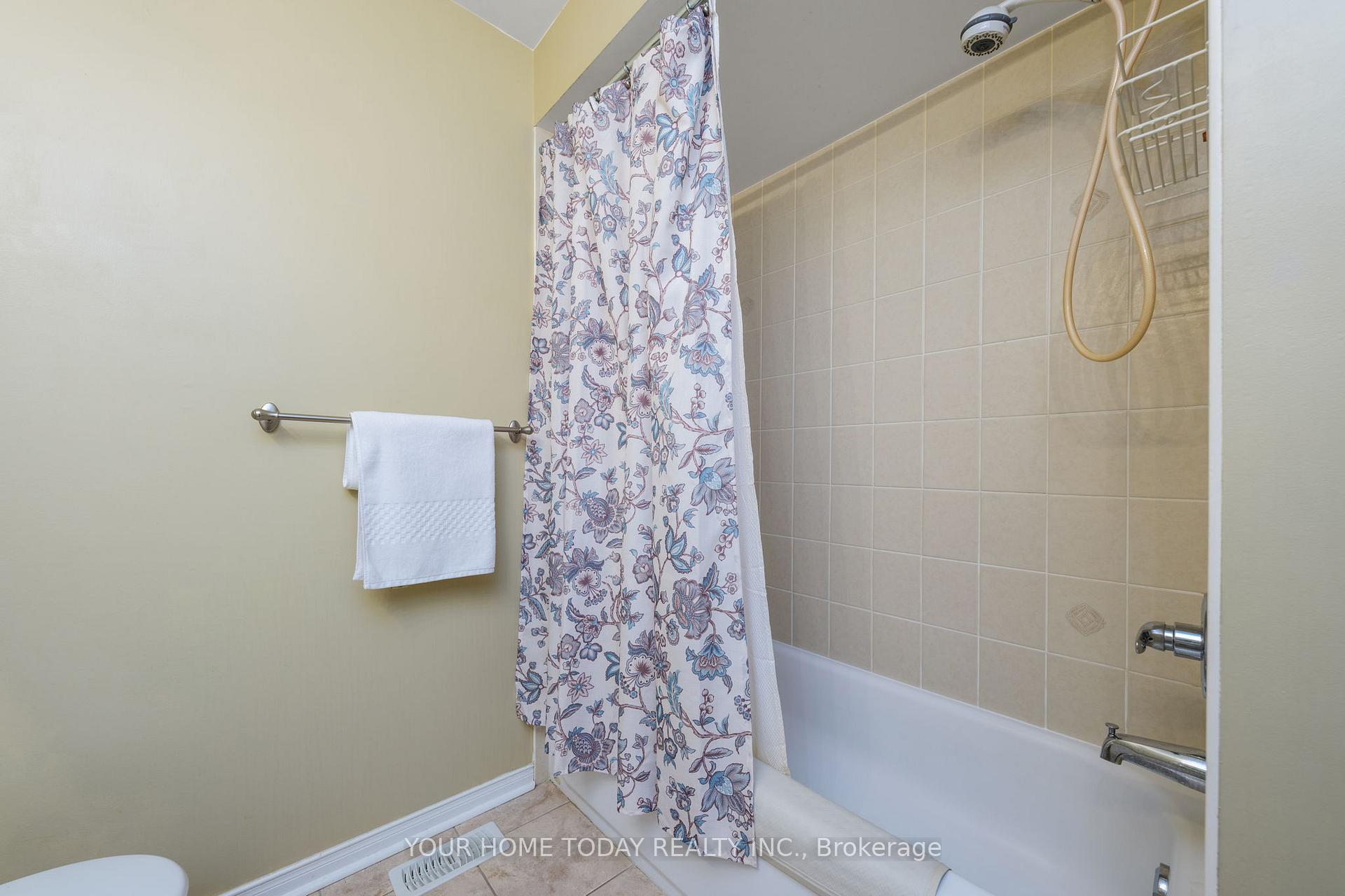 Photo 19 of 14492 Danby Road, Halton Hills, Georgetown — HOMEH