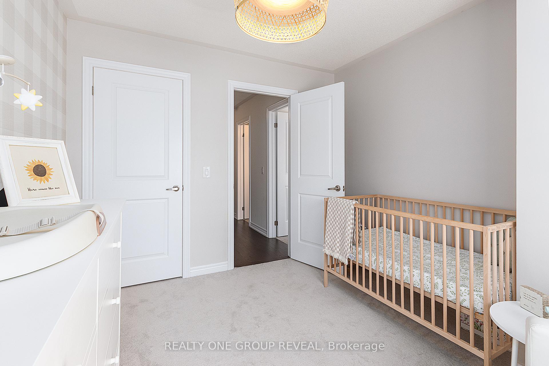 Photo 19 of 9 Morrison Crescent, Whitby, Rural Whitby — HOMEH