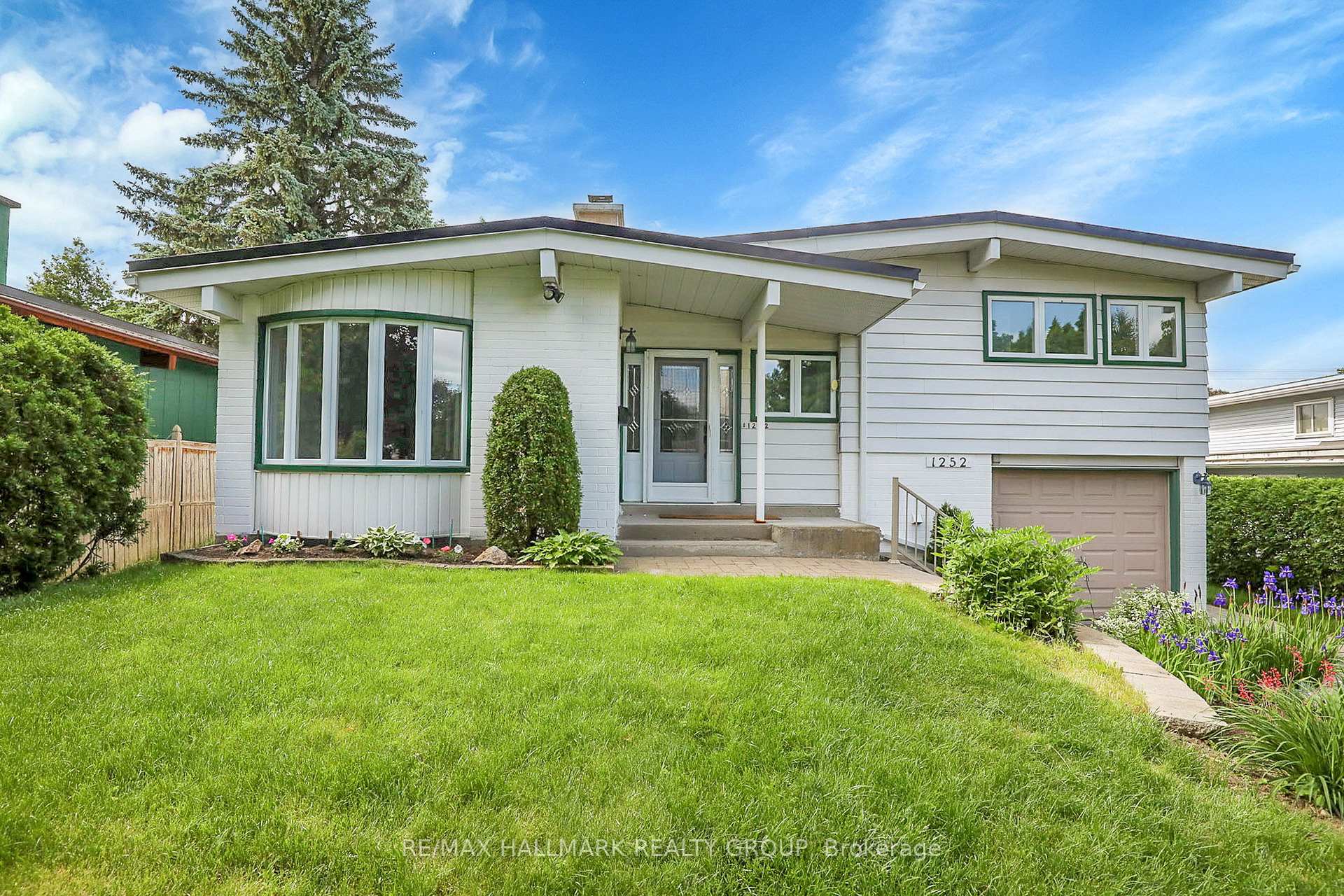 Photo 1 of 1252 Bonnie Crescent, Ottawa, Copeland Park — HOMEH