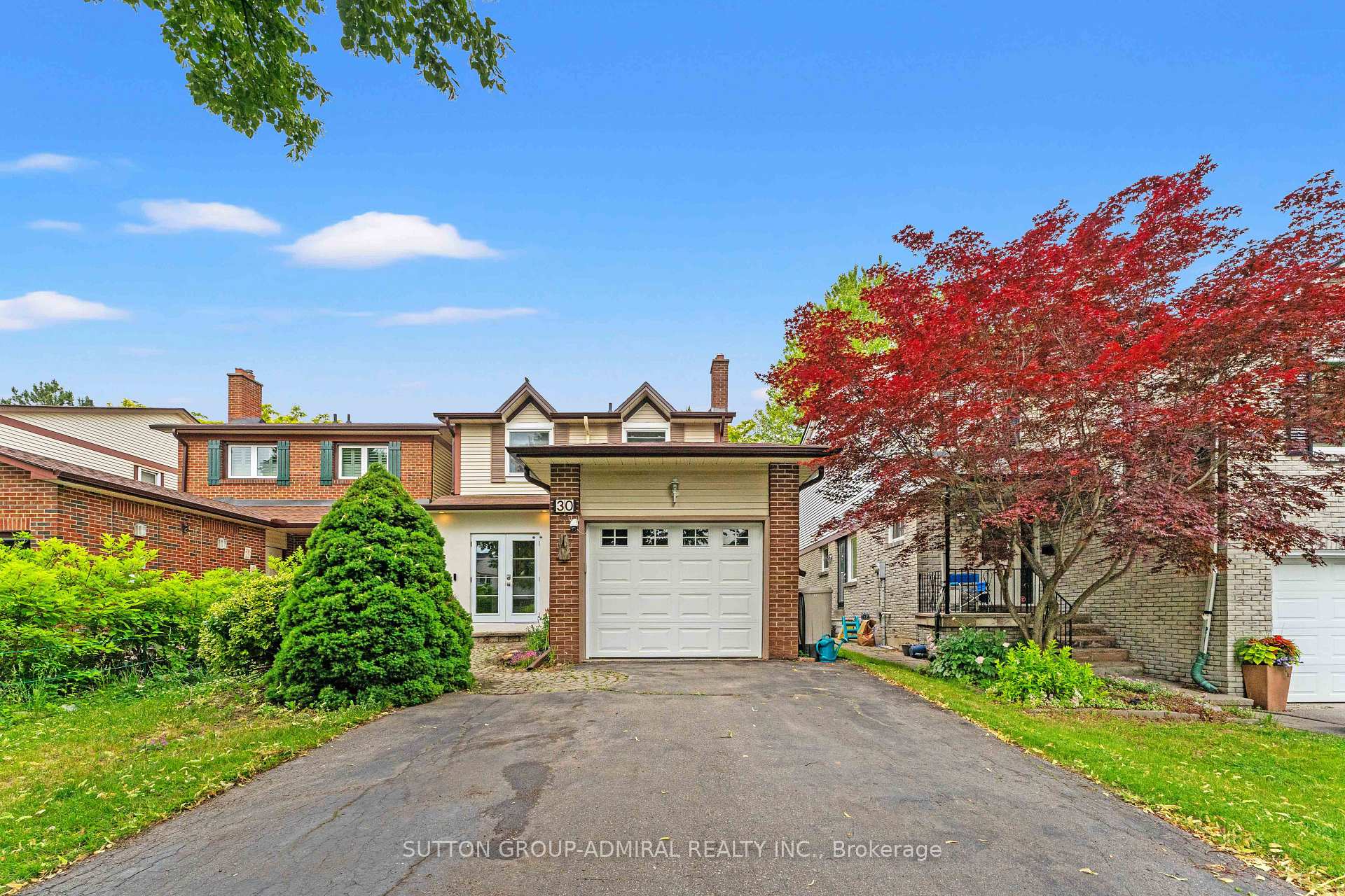 Photo 5 of 30 Fraser Street, Markham, Aileen-Willowbrook — HOMEH