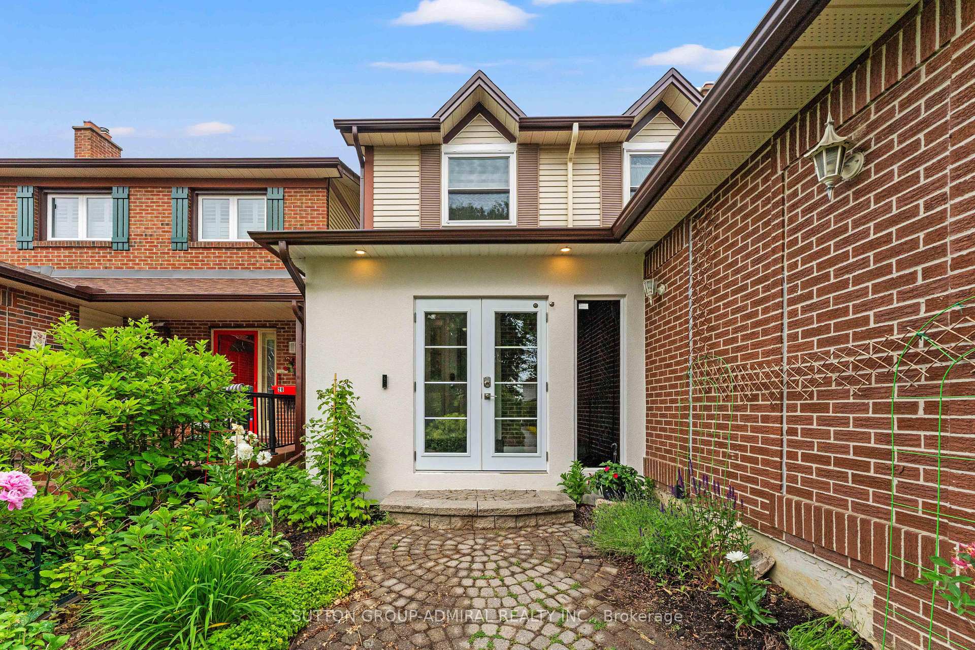 Photo 8 of 30 Fraser Street, Markham, Aileen-Willowbrook — HOMEH