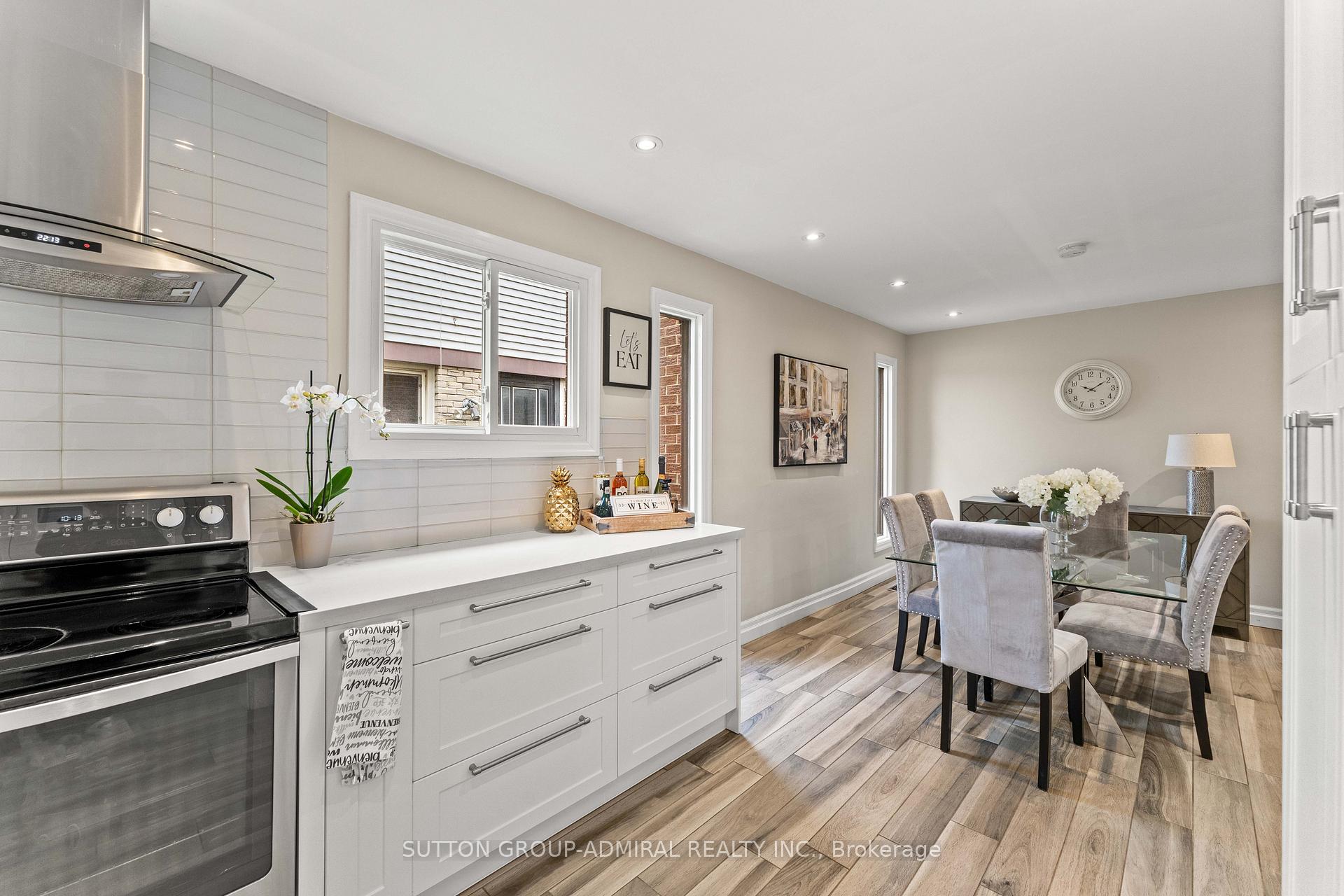 Photo 14 of 30 Fraser Street, Markham, Aileen-Willowbrook — HOMEH