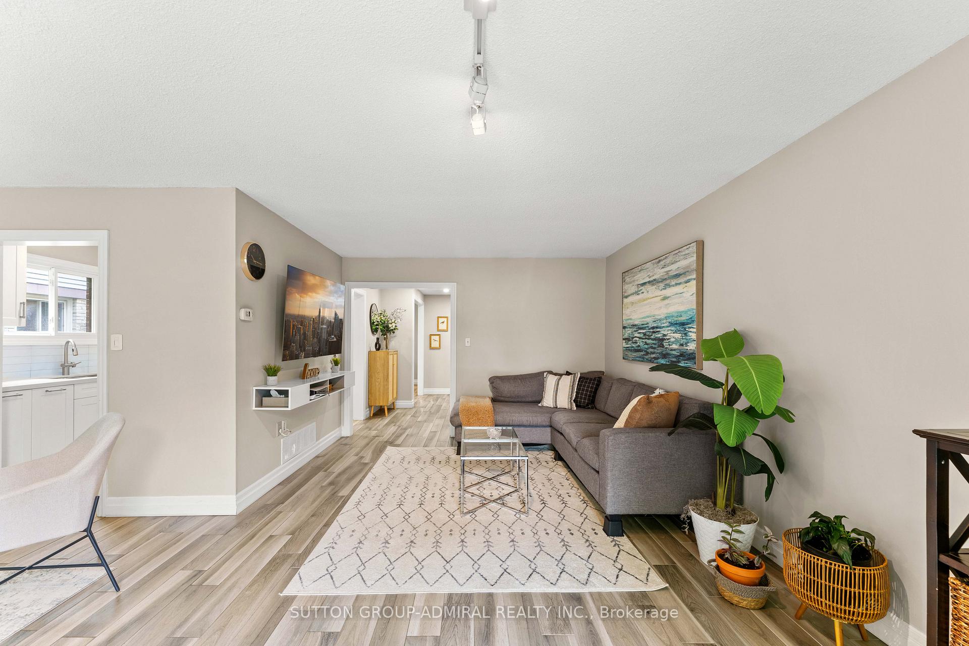 Photo 26 of 30 Fraser Street, Markham, Aileen-Willowbrook — HOMEH