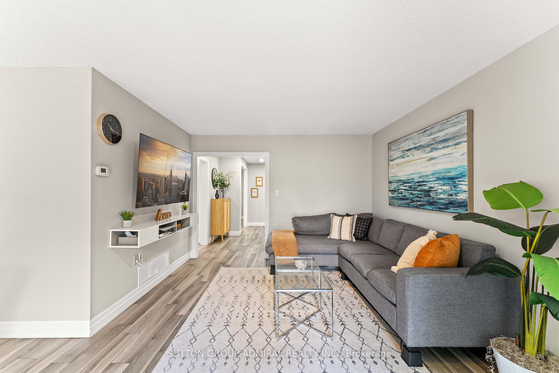 Photo 23 of 30 Fraser Street, Markham, Aileen-Willowbrook — HOMEH