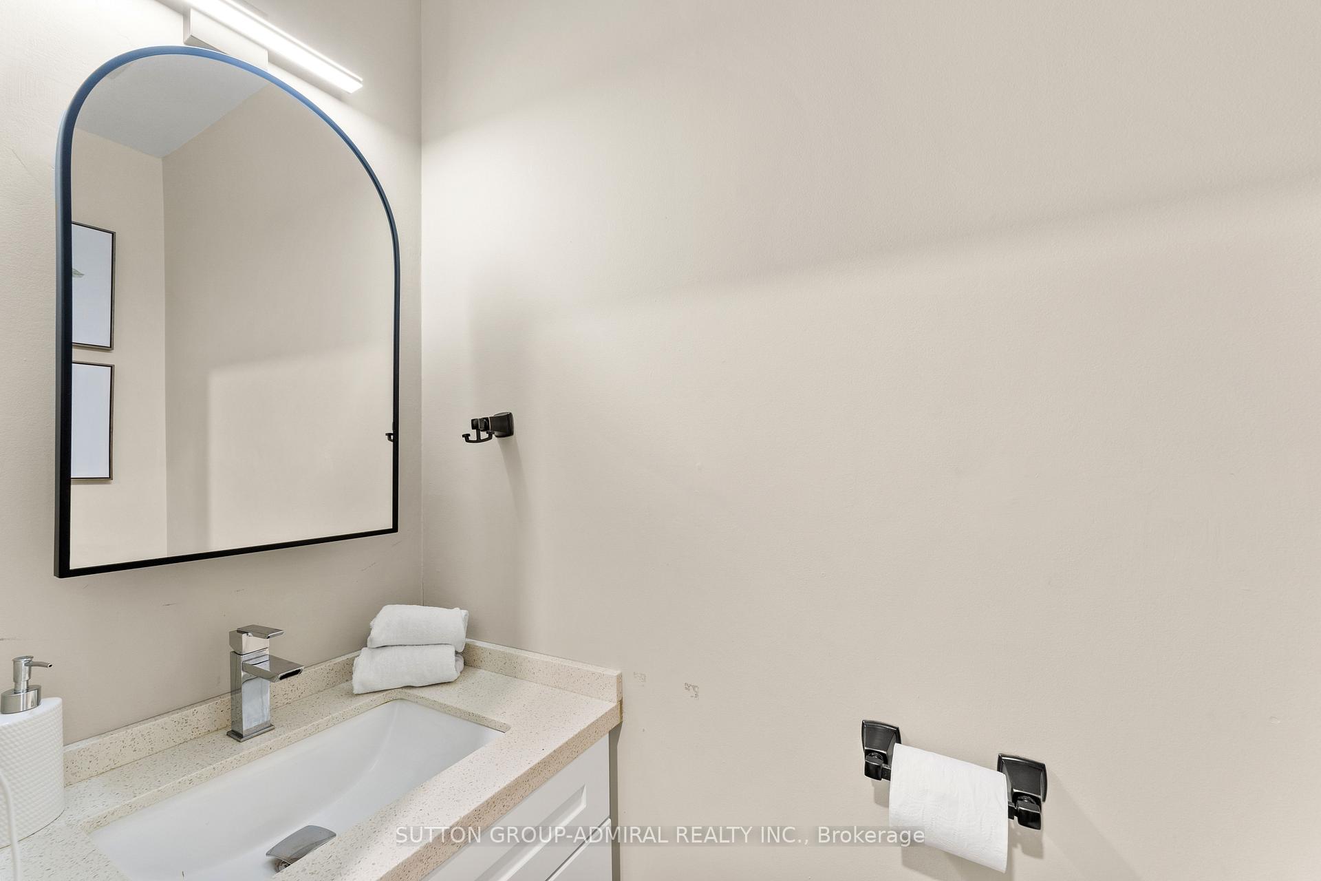 Photo 25 of 30 Fraser Street, Markham, Aileen-Willowbrook — HOMEH