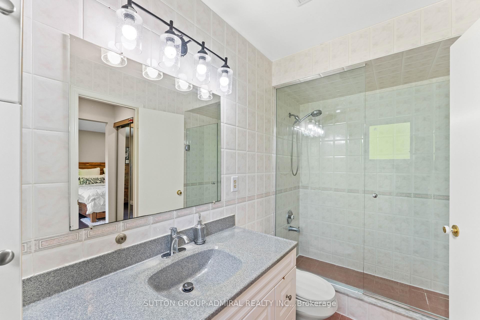 Photo 33 of 30 Fraser Street, Markham, Aileen-Willowbrook — HOMEH