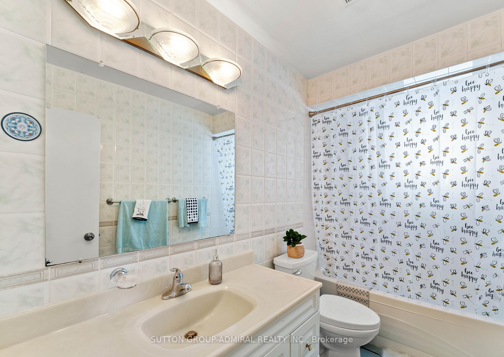 Photo 38 of 30 Fraser Street, Markham, Aileen-Willowbrook — HOMEH
